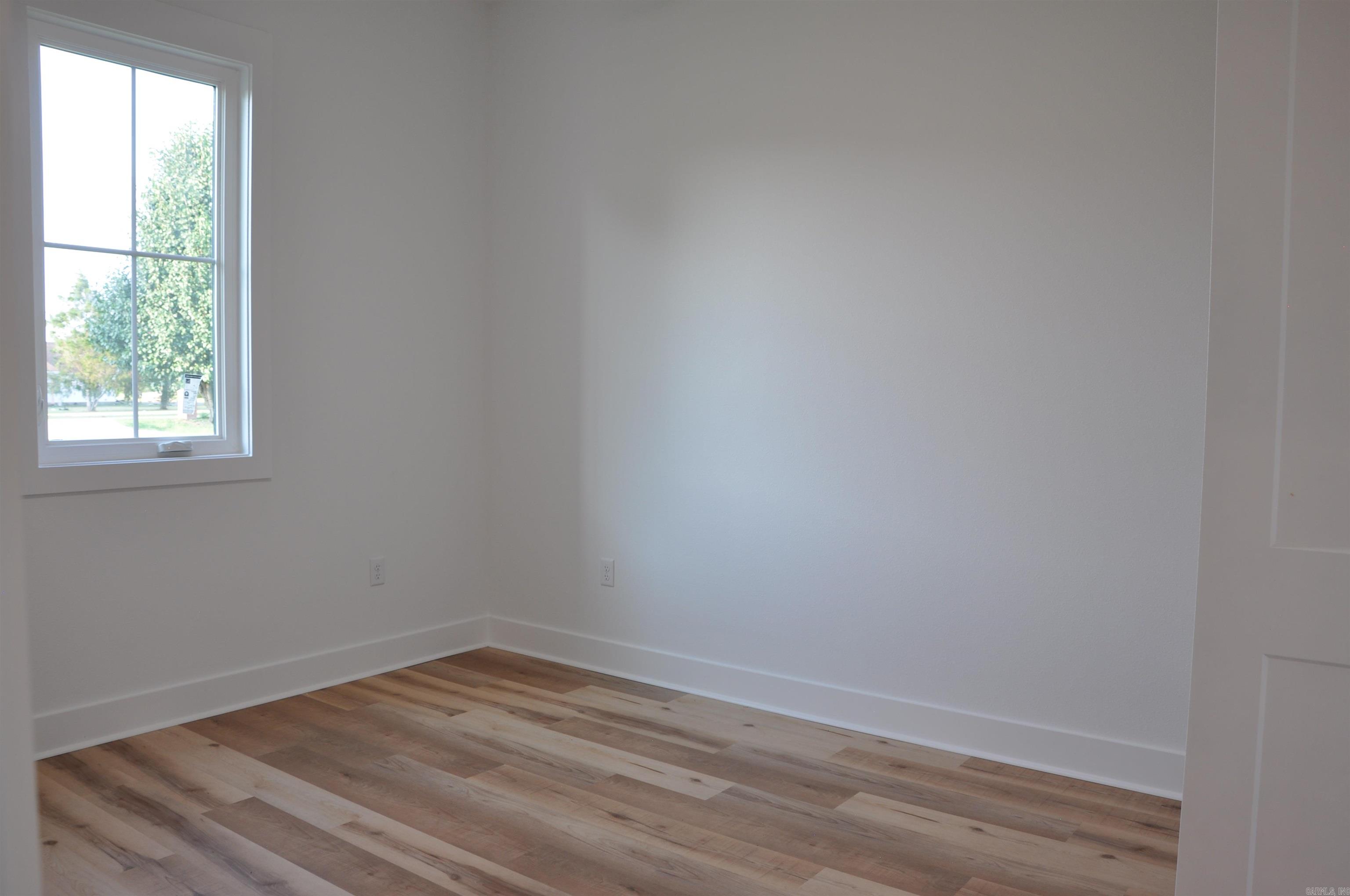 7918 Blue Heron Parkway Street Property Photo 21