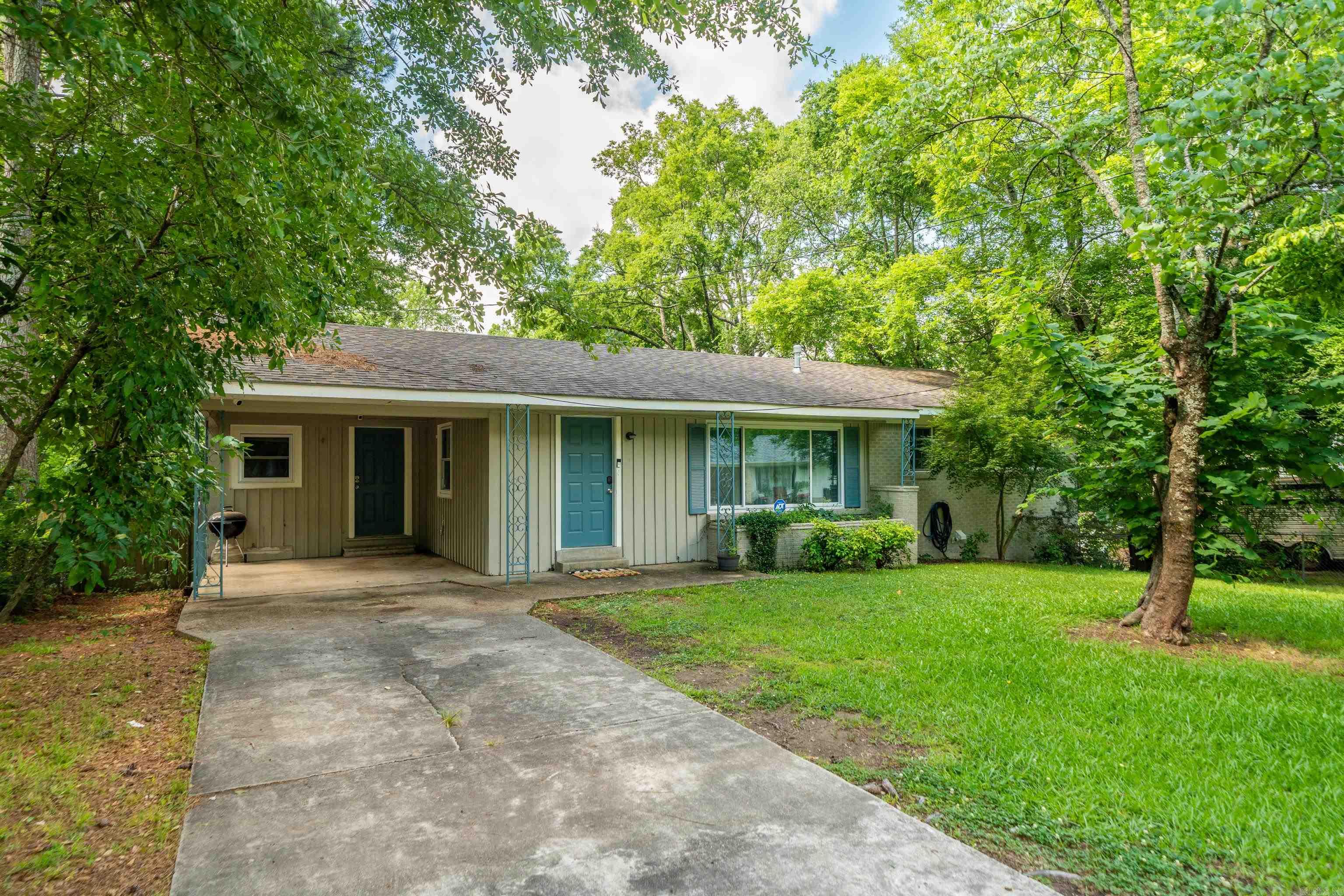 303 Jerome Street Property Photo 45