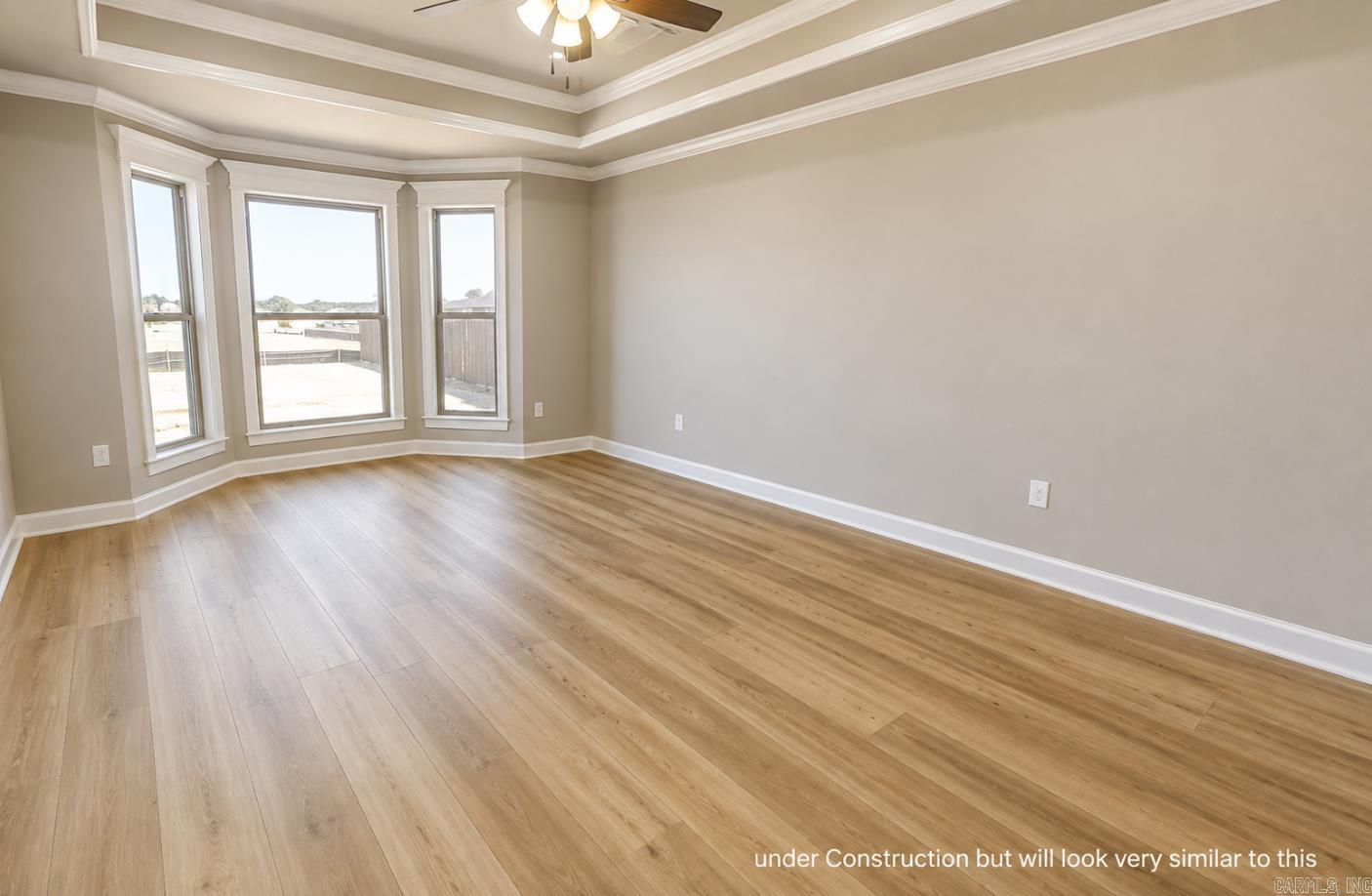 606 Corondelet Lane Property Photo 7