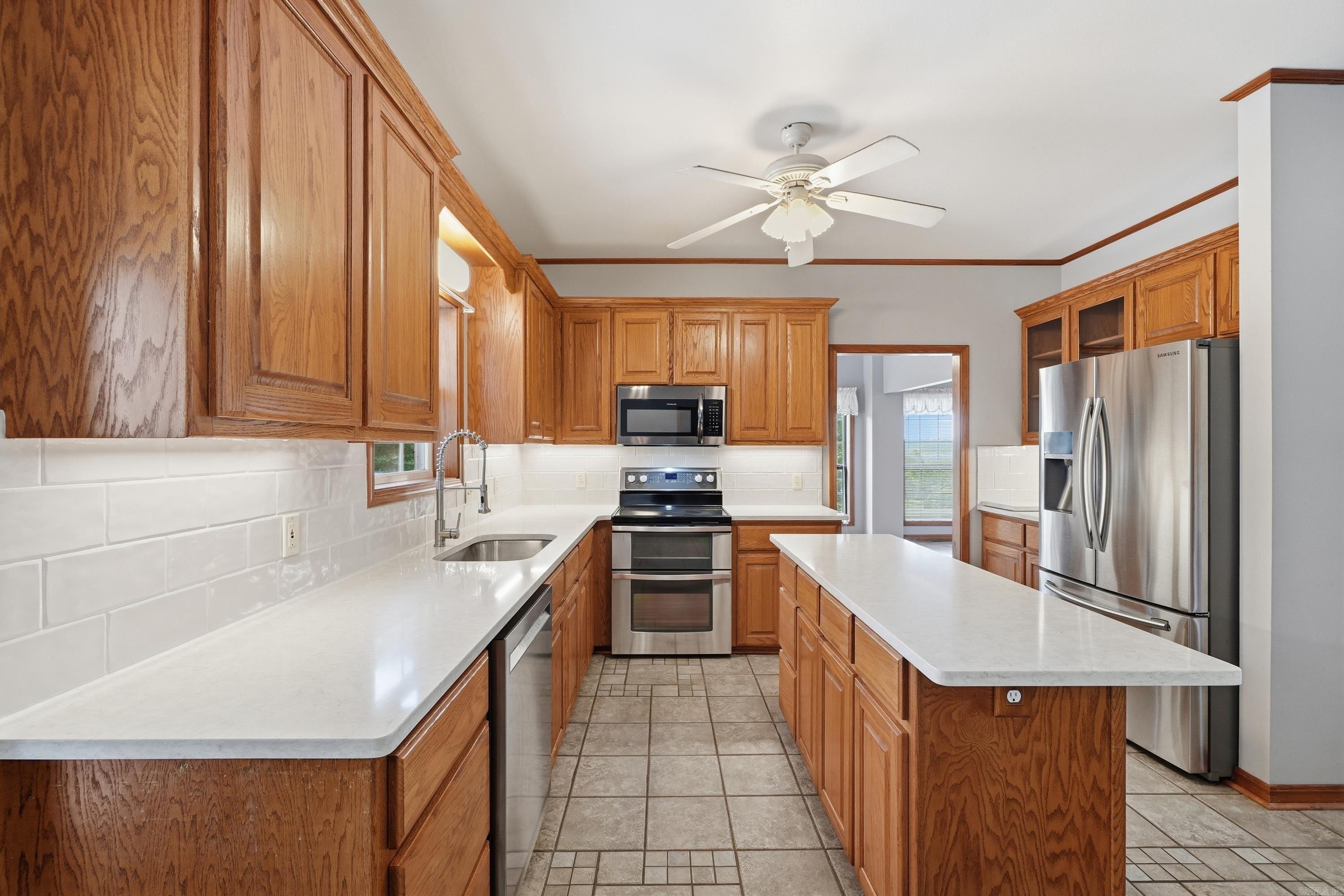 7 Night Owl Lane Property Photo 13