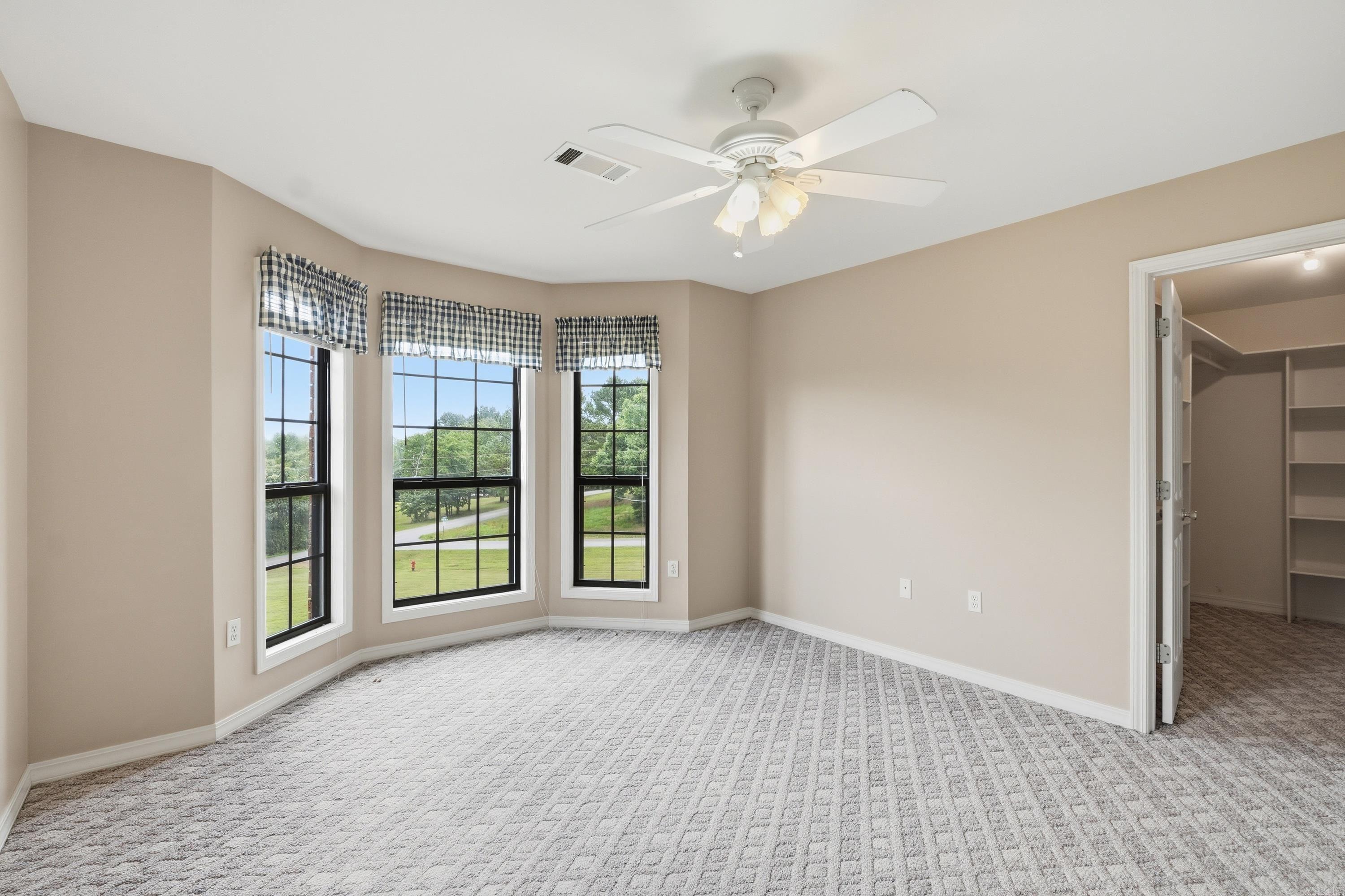7 Night Owl Lane Property Photo 18