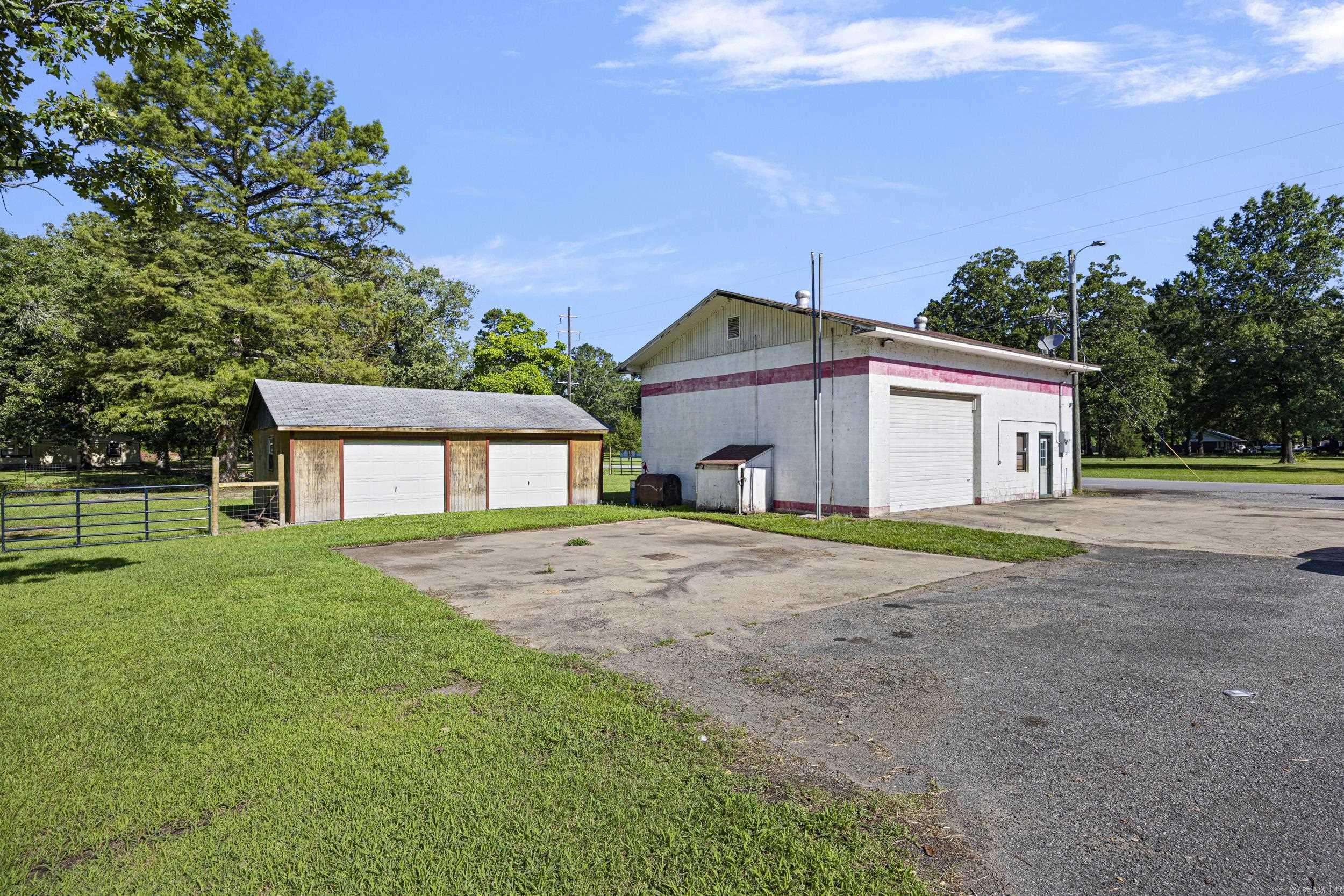 221 Highway 9 Property Photo 1