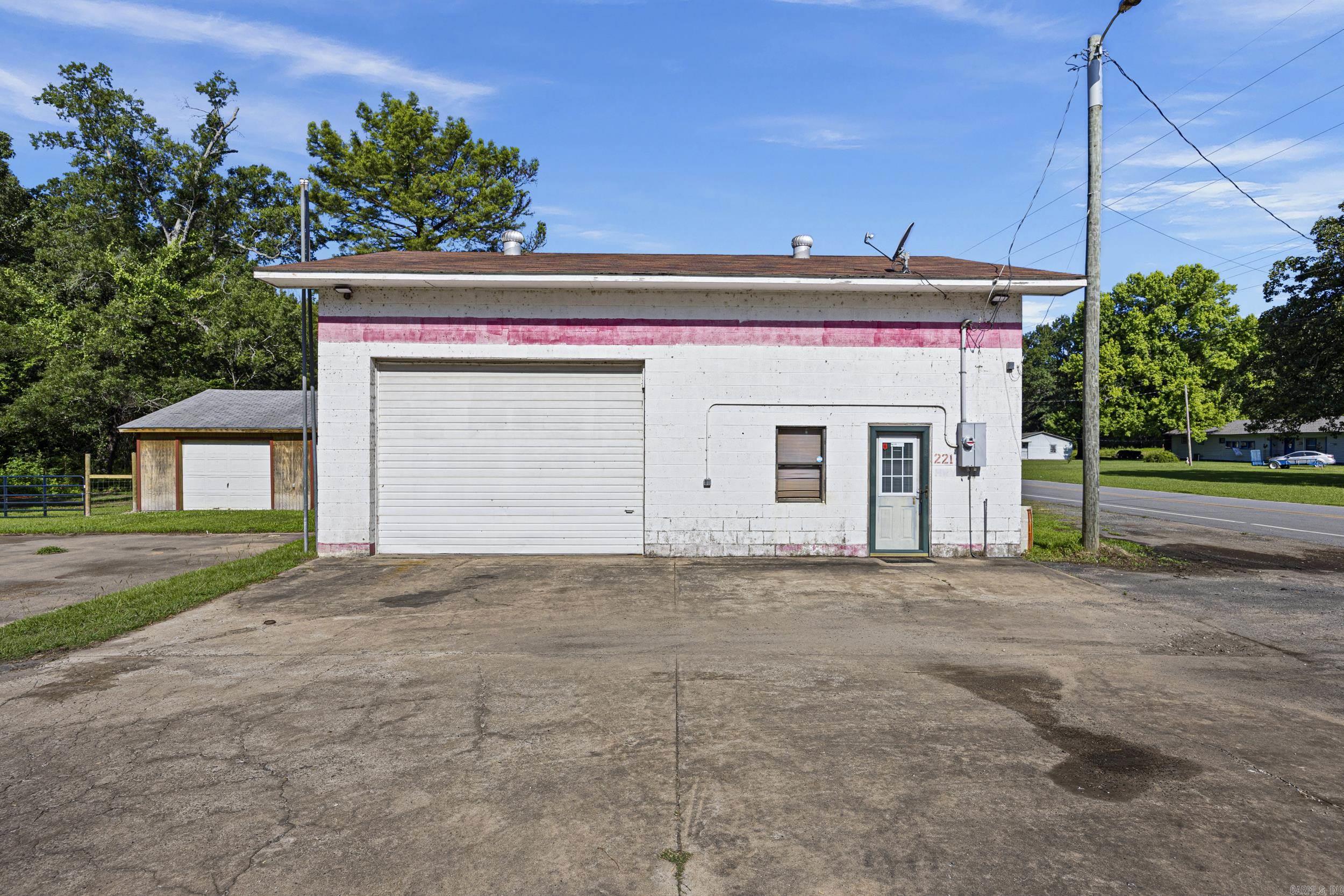 221 Highway 9 Property Photo 2