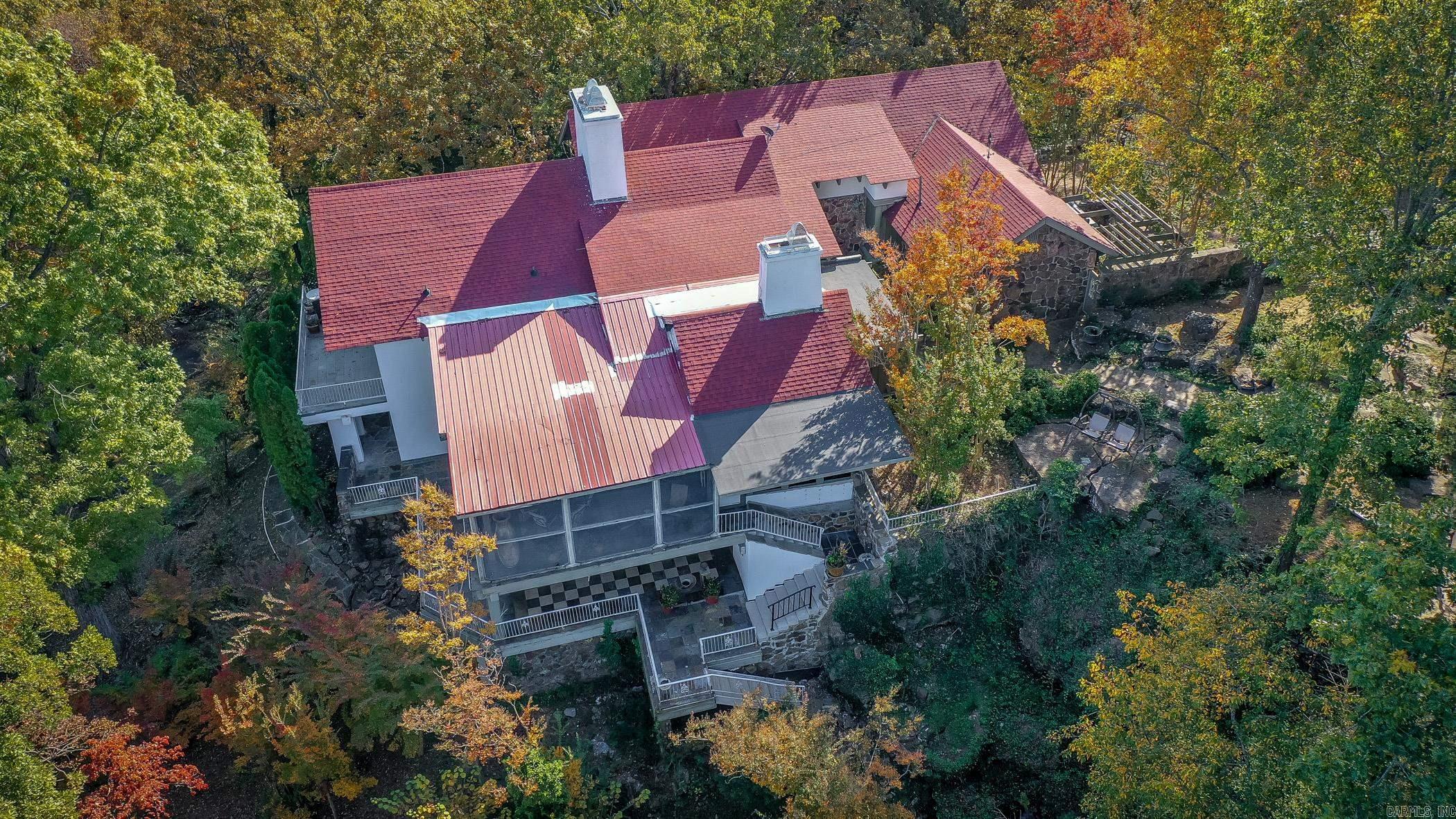 1023 Rock Ledge Road Property Photo 2