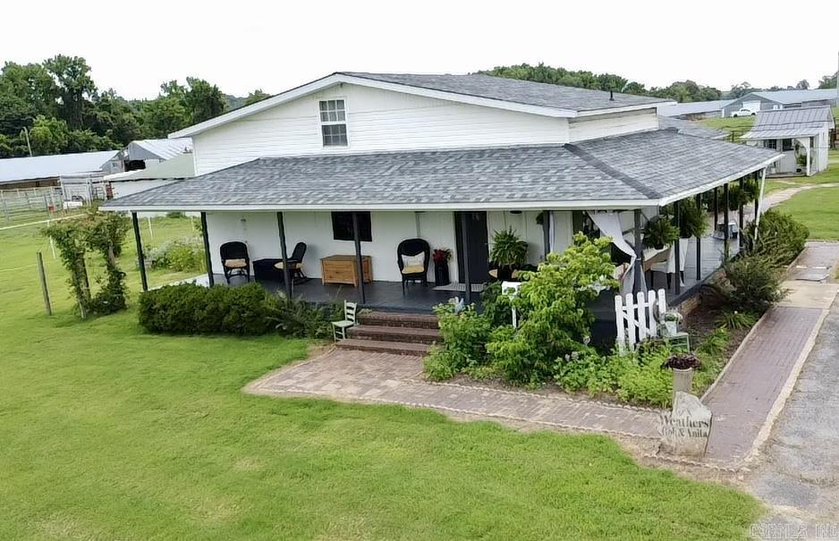 551 County Road 2099 Property Photo 9