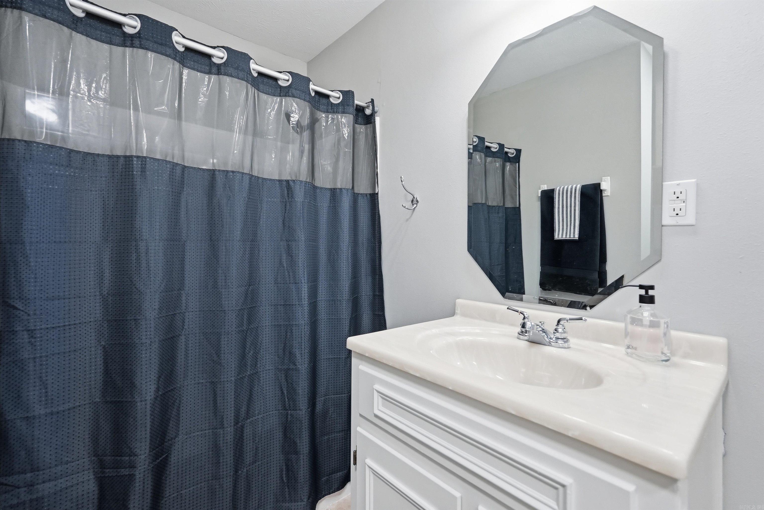 241 Cole Mountain Rd. Property Photo 44