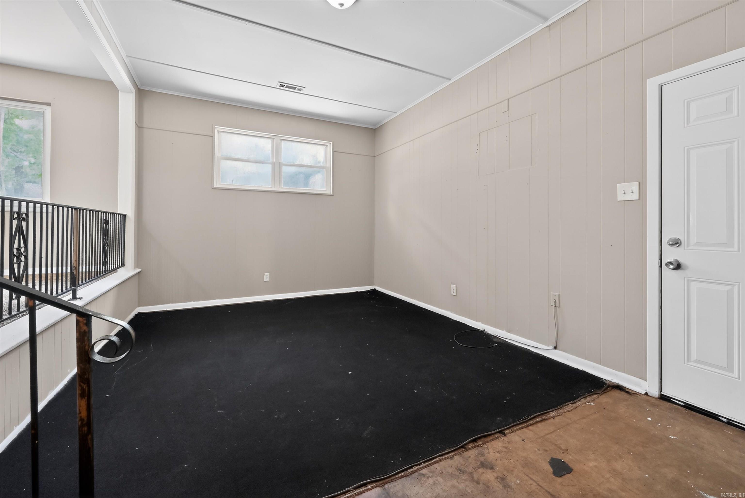 37 Clifton Drive Property Photo 6