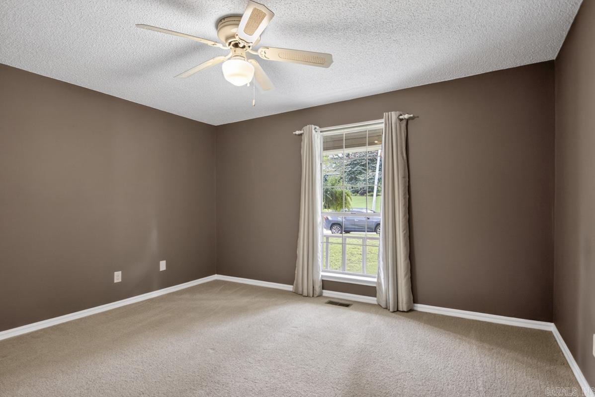 105 North Fork Drive Property Photo 17