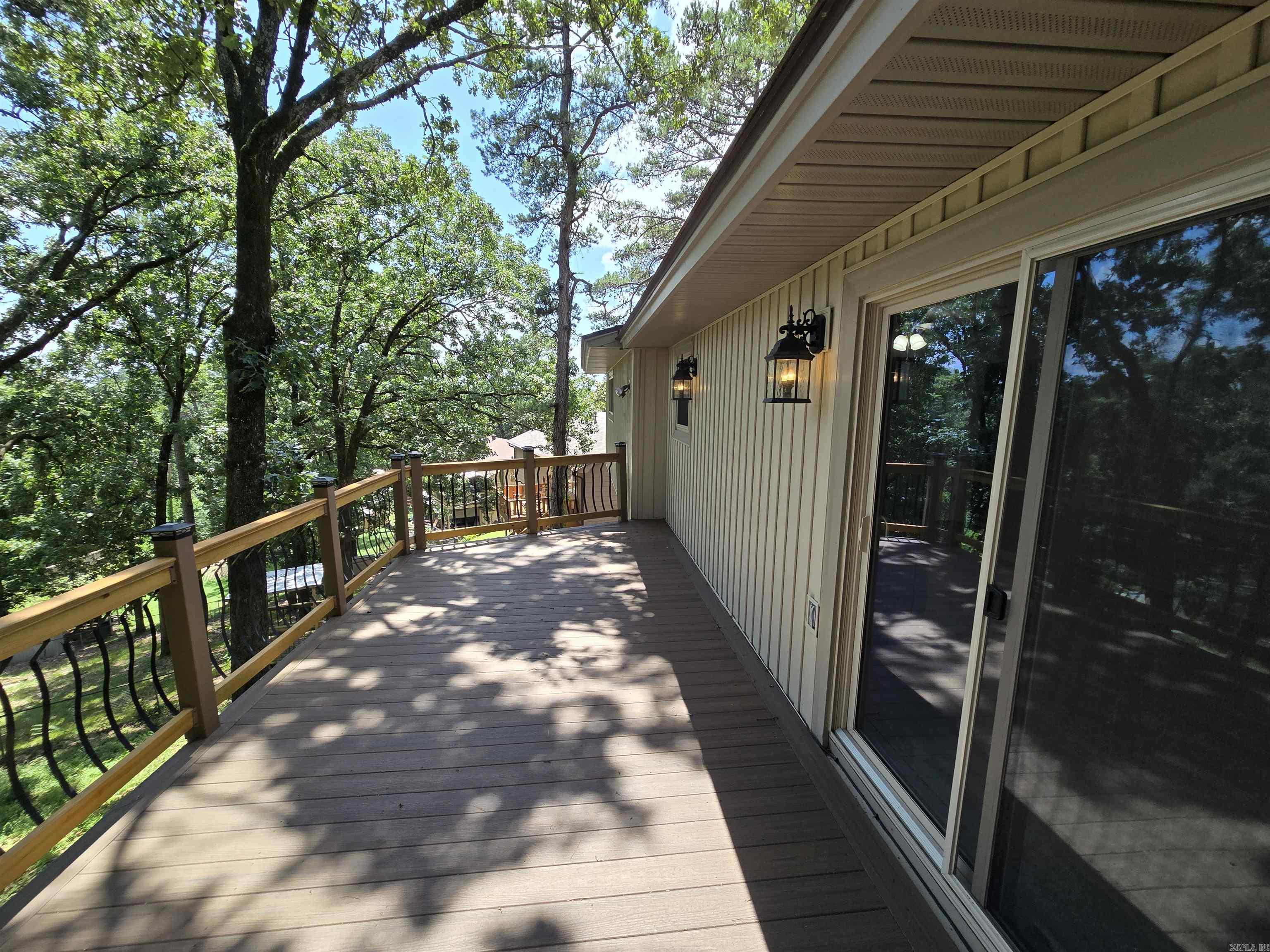 3403 Millbrook Road Property Photo 7