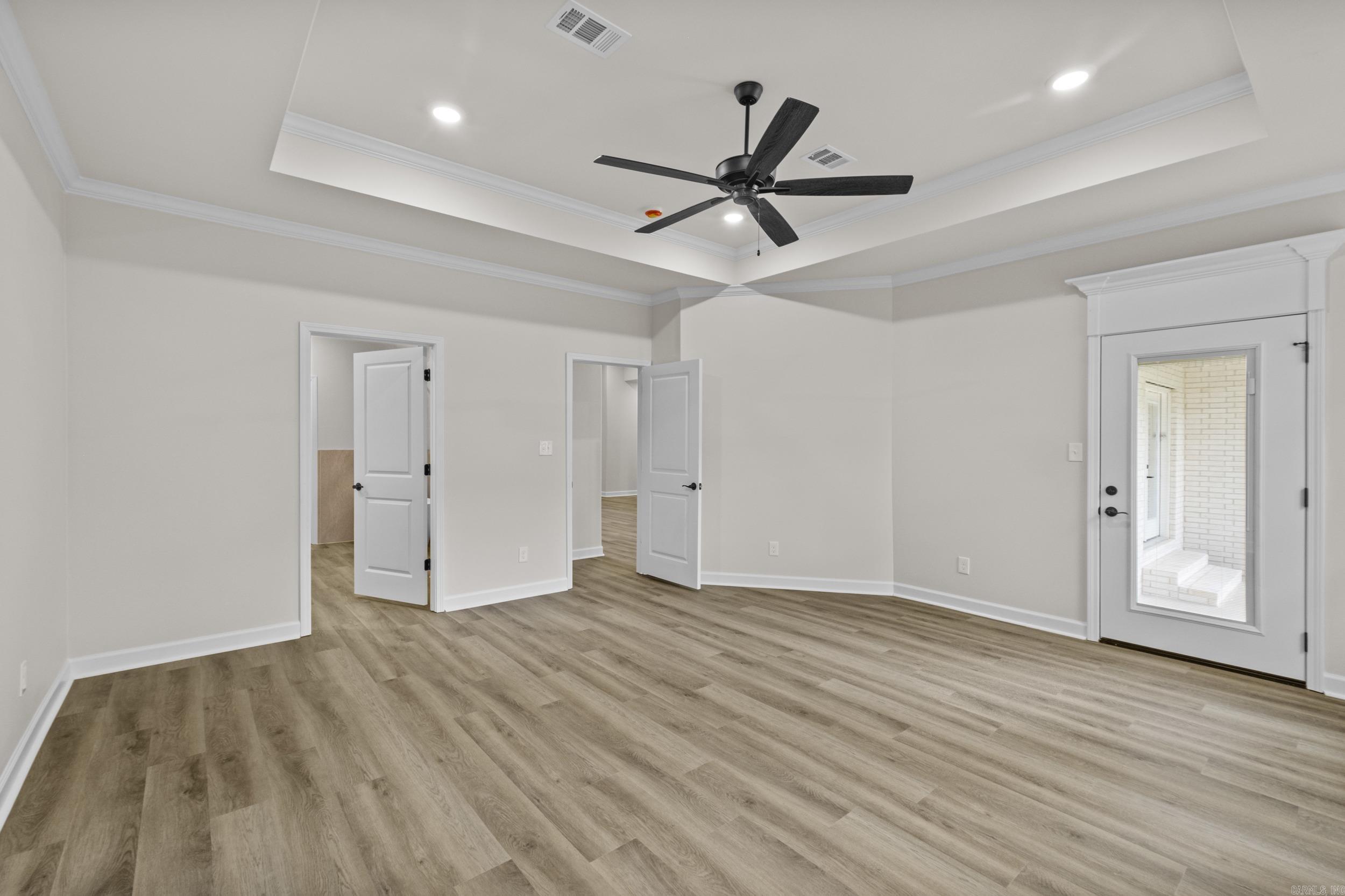 517 Forest Oak Cove Property Photo 19