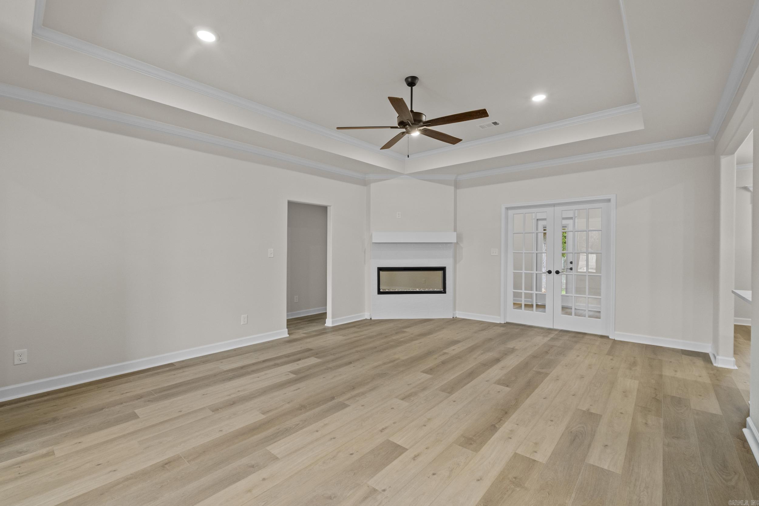 520 Forest Oak Cove Property Photo 8