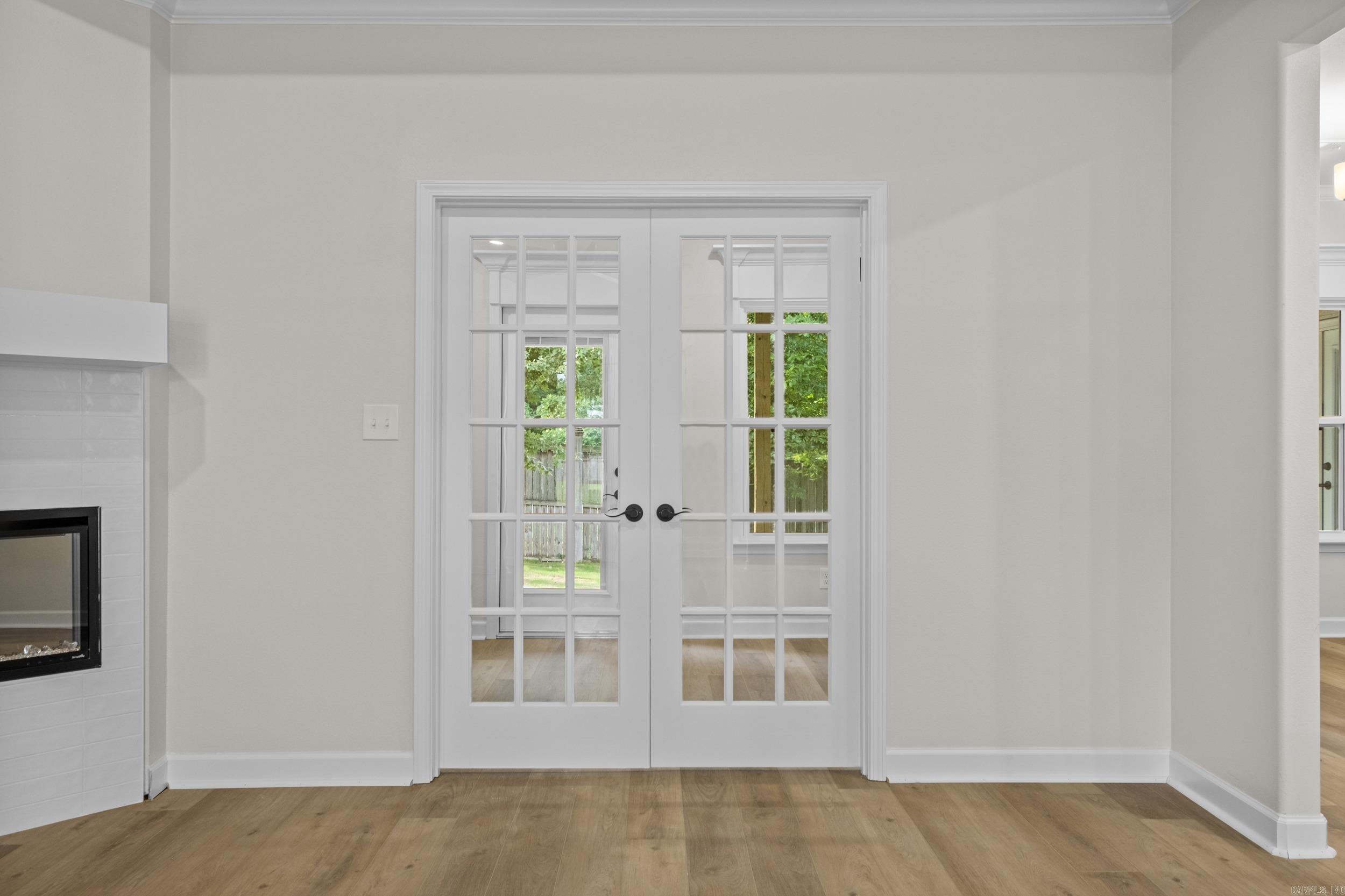 520 Forest Oak Cove Property Photo 32