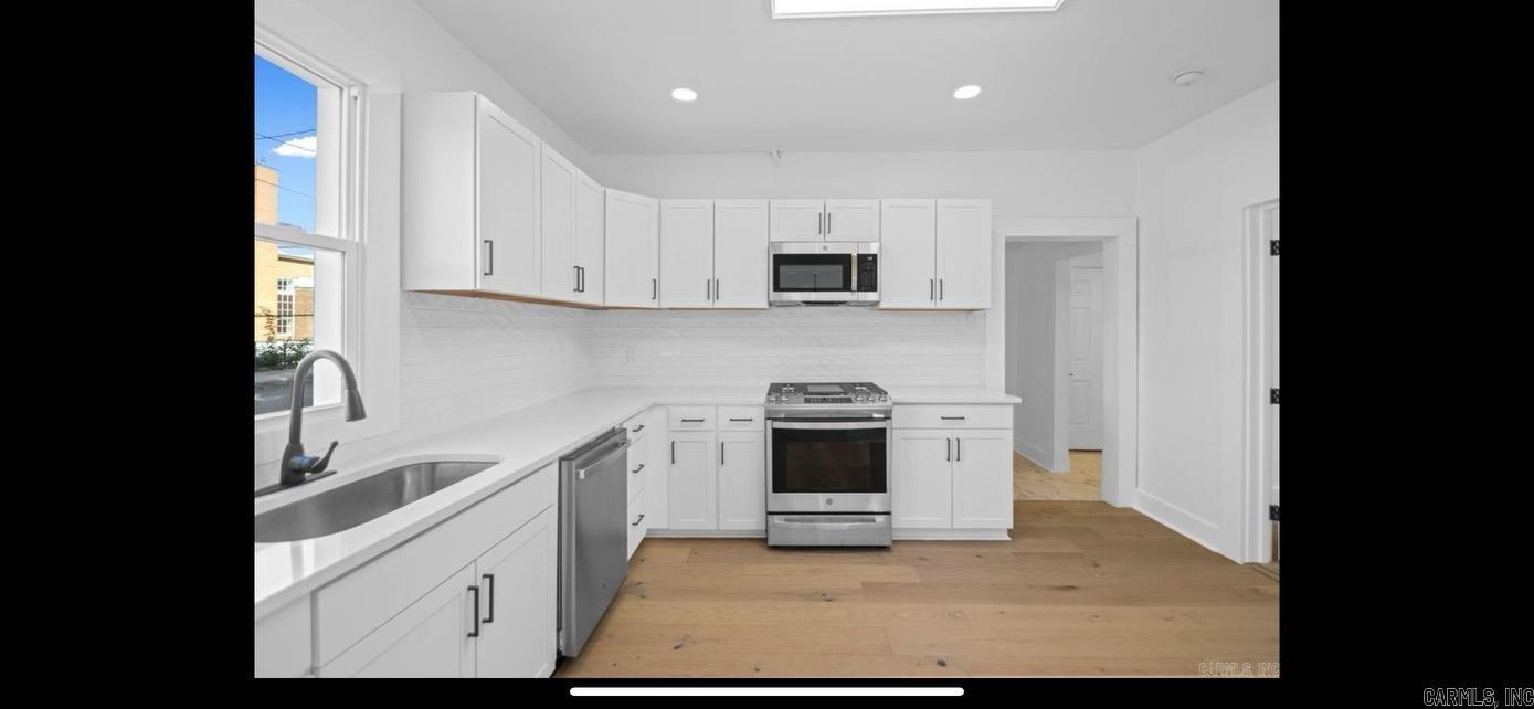2501 Maple Street Property Photo 10