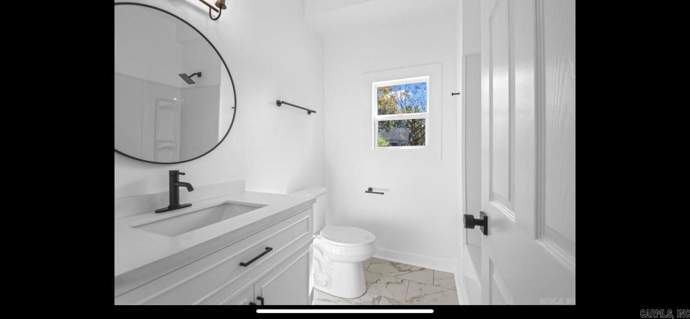 2501 Maple Street Property Photo 14