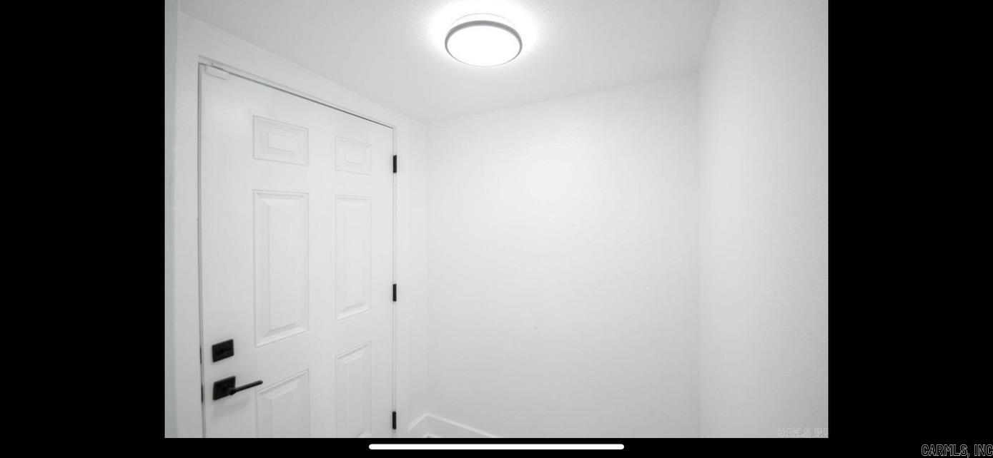 2501 Maple Street Property Photo 22
