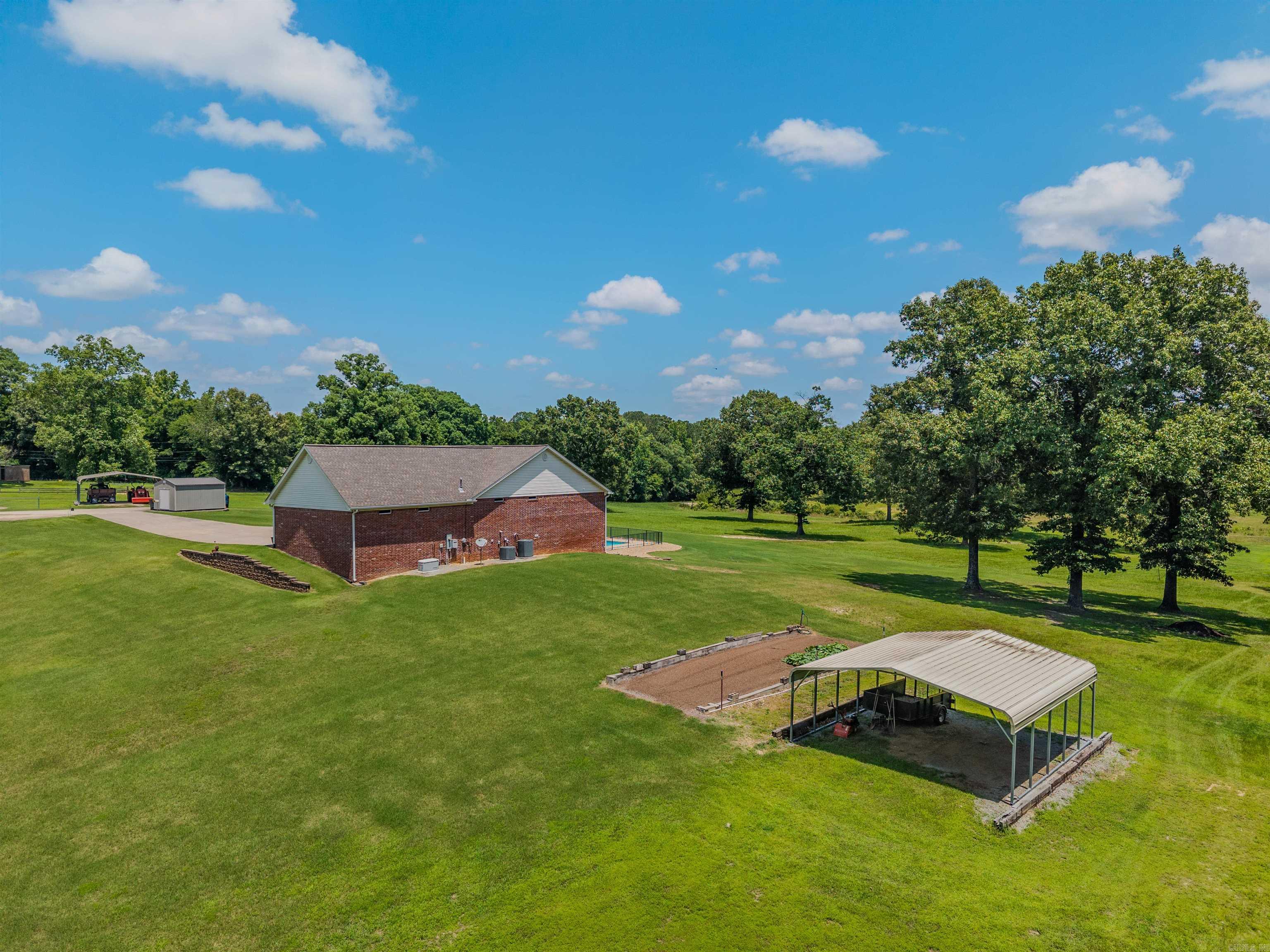3225 Social Hill Road Property Photo 4