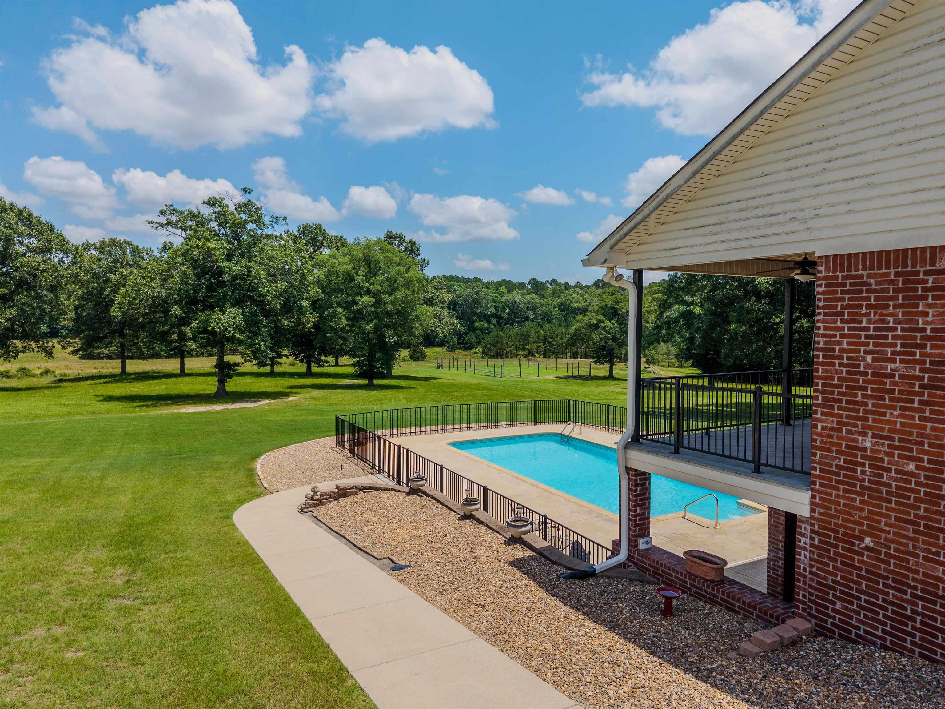 3225 Social Hill Road Property Photo 11