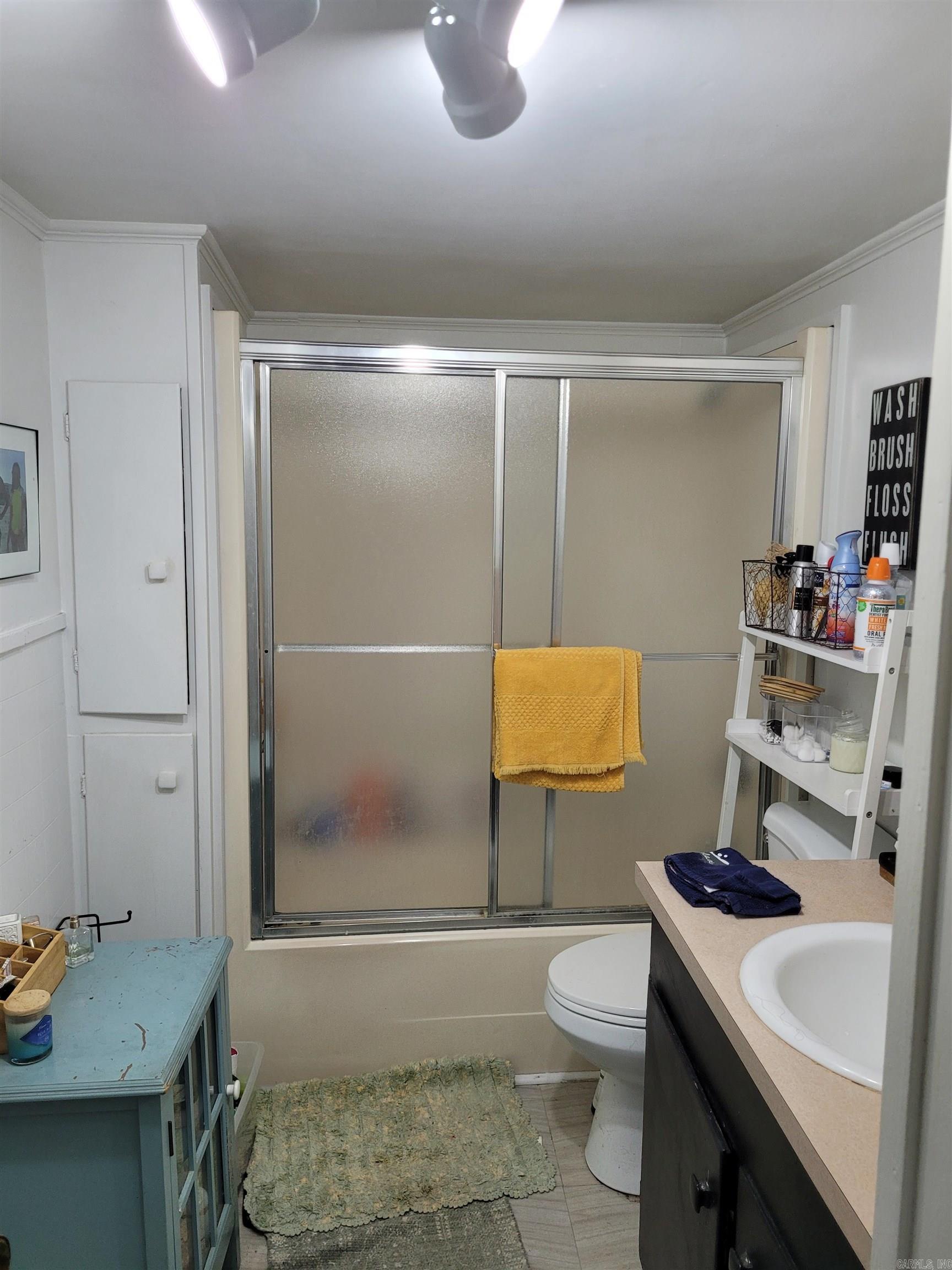 202 Matthews Street Property Photo 13