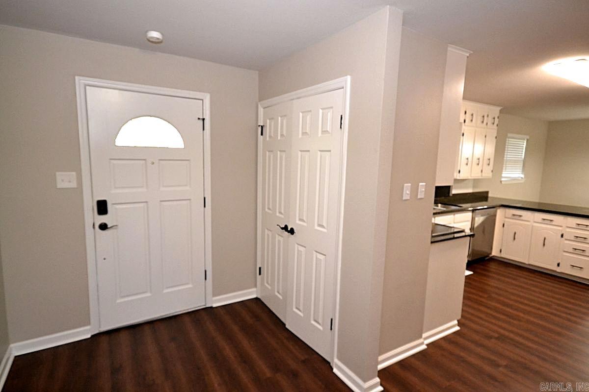 1217 Dyson Street Property Photo 5