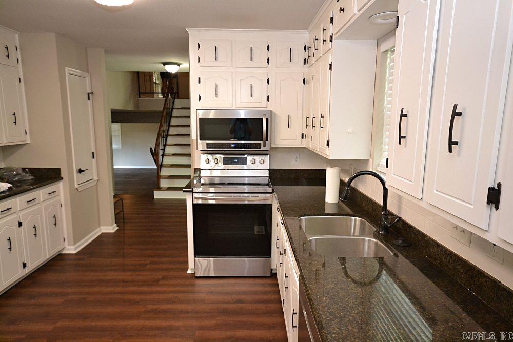 1217 Dyson Street Property Photo 8