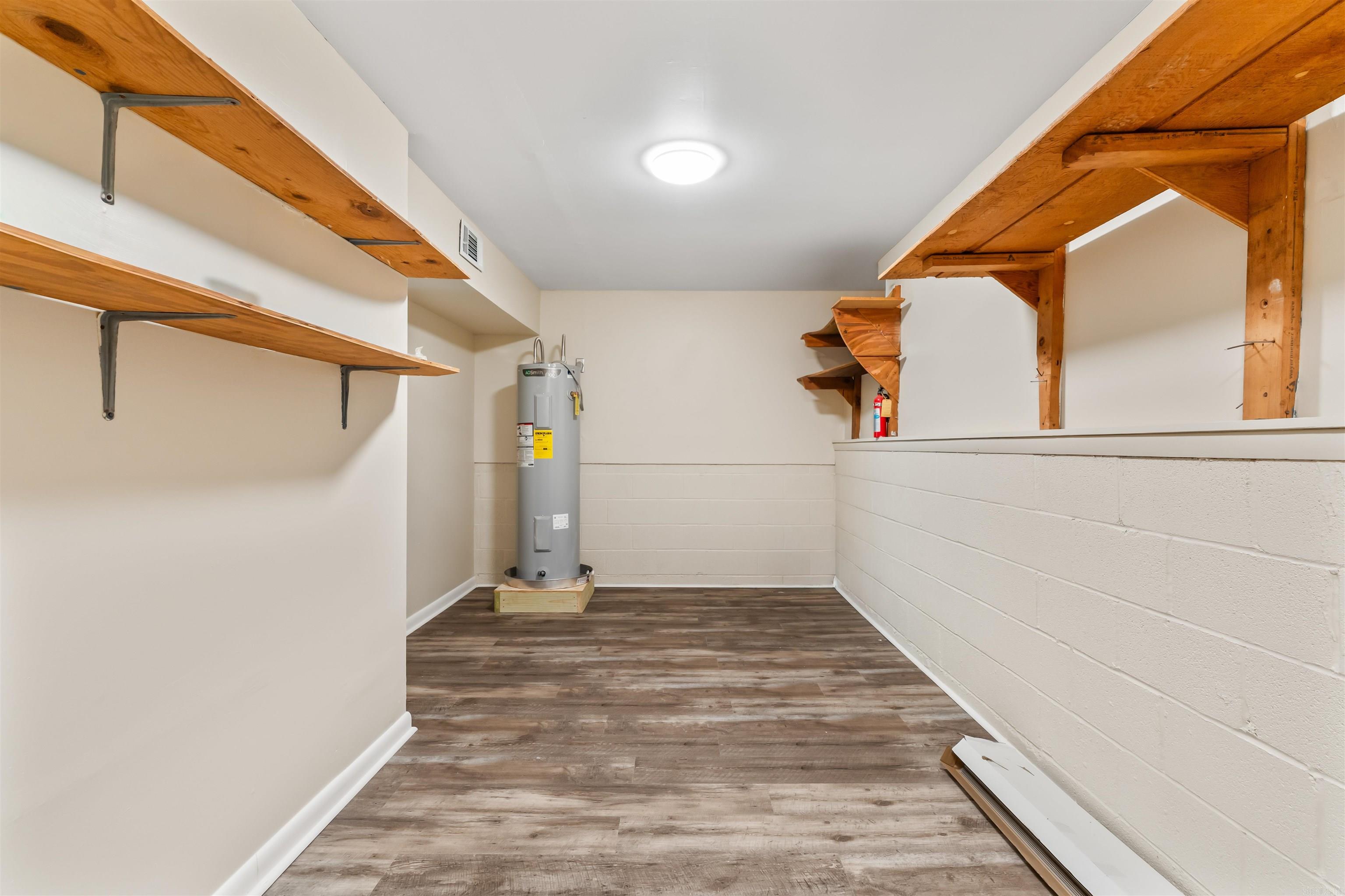 2 Hondo Lane Property Photo 18