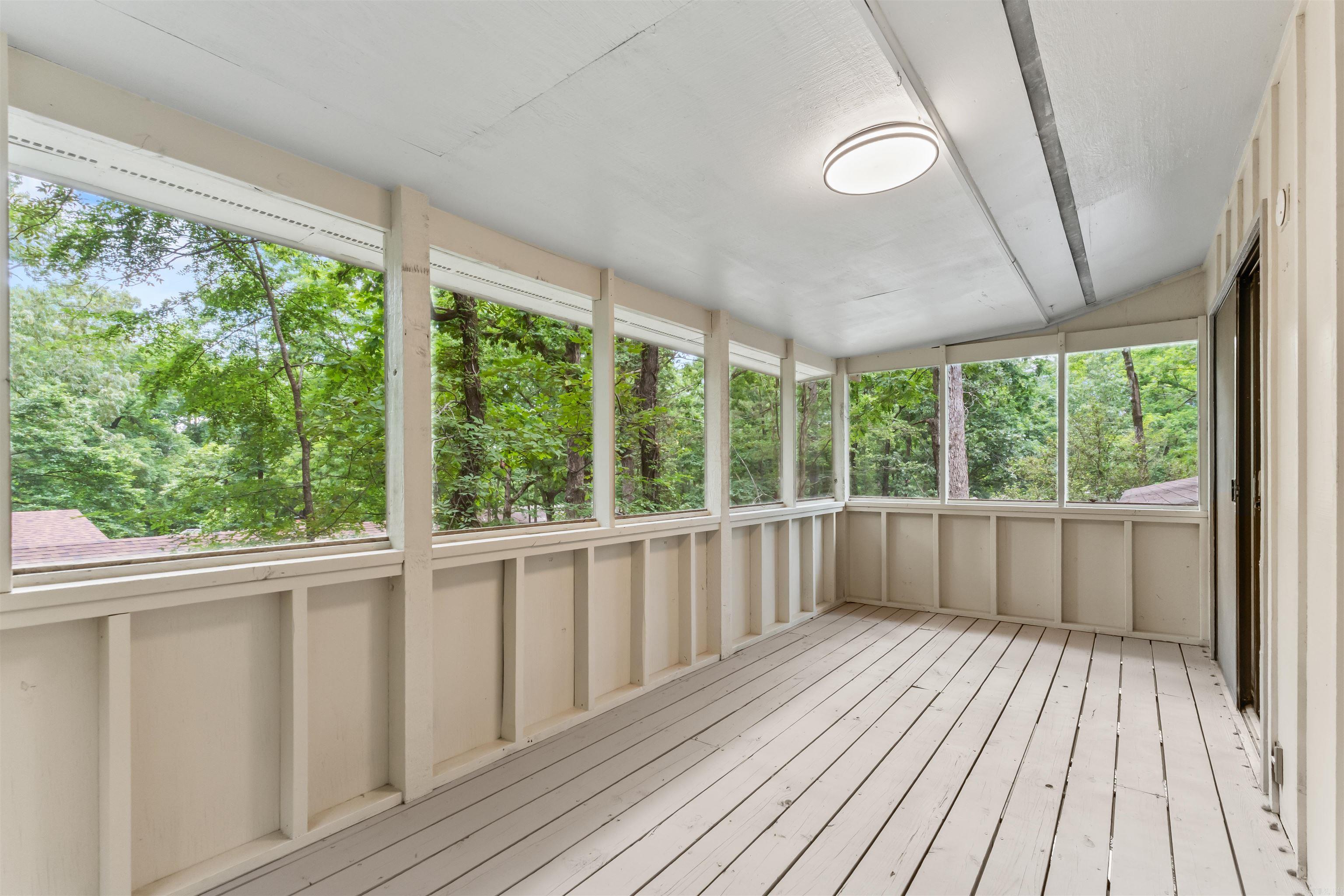 2 Hondo Lane Property Photo 29