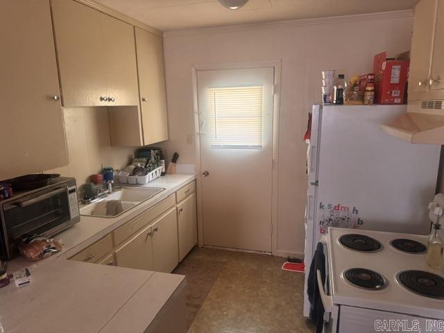 301 Se 5th Street Property Photo 3