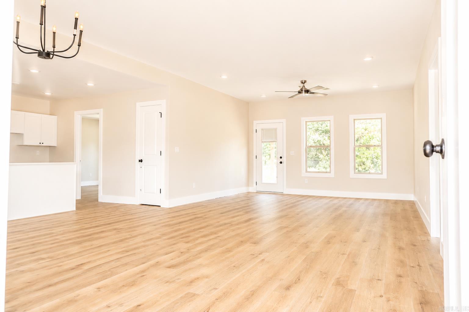 5406 Lotus St. Property Photo 5