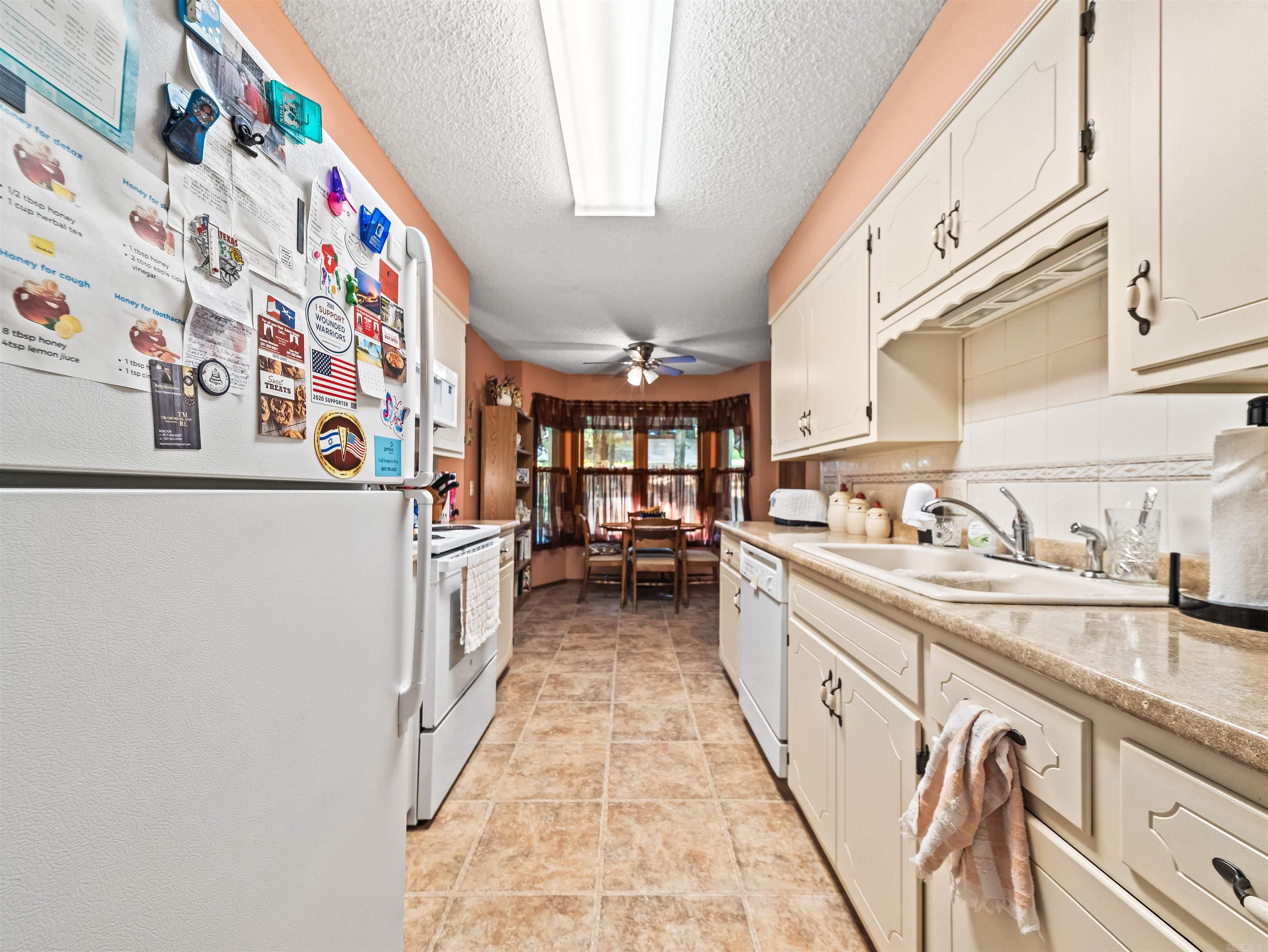 20 Malaga Way Property Photo 12