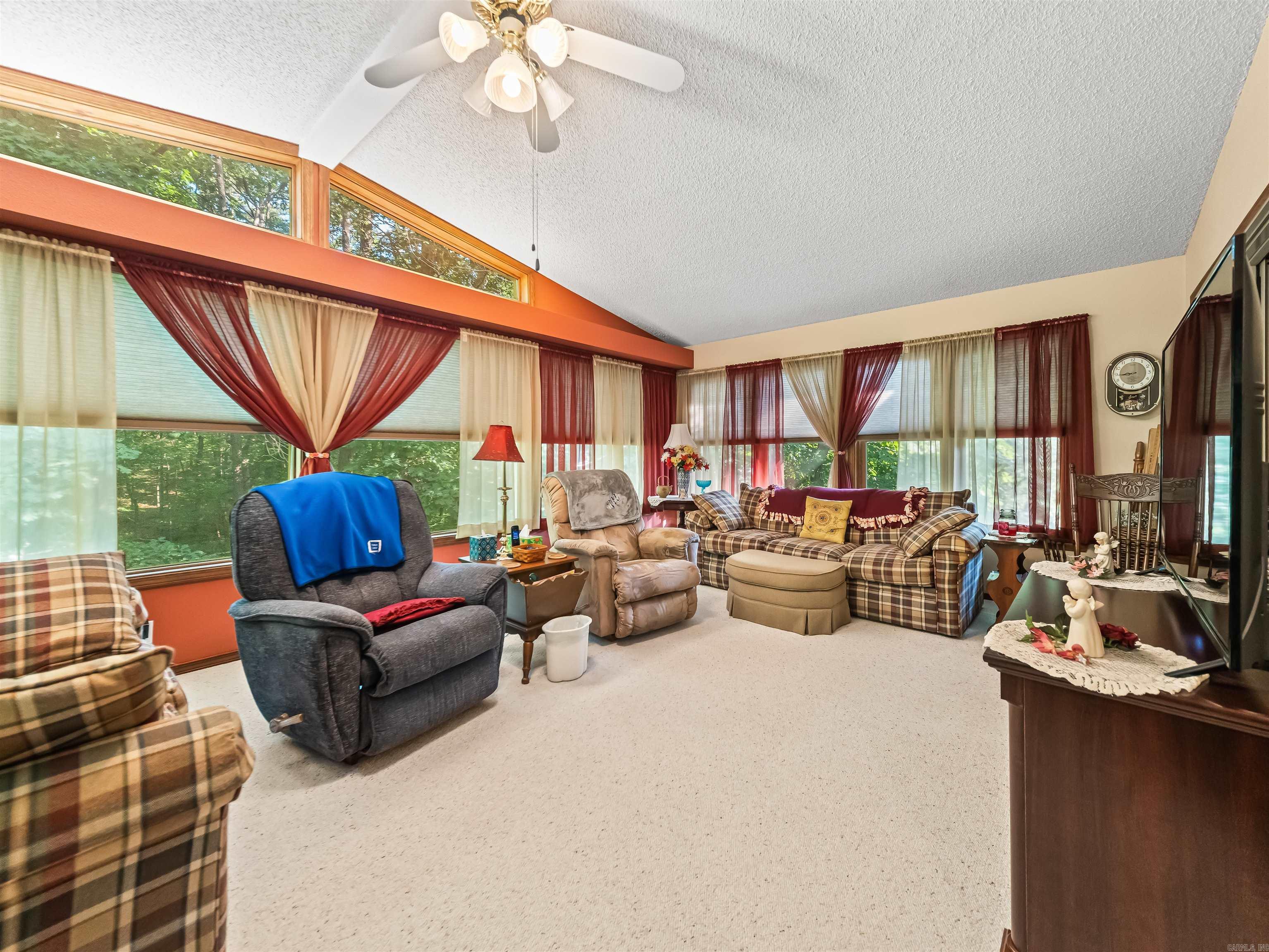 20 Malaga Way Property Photo 18