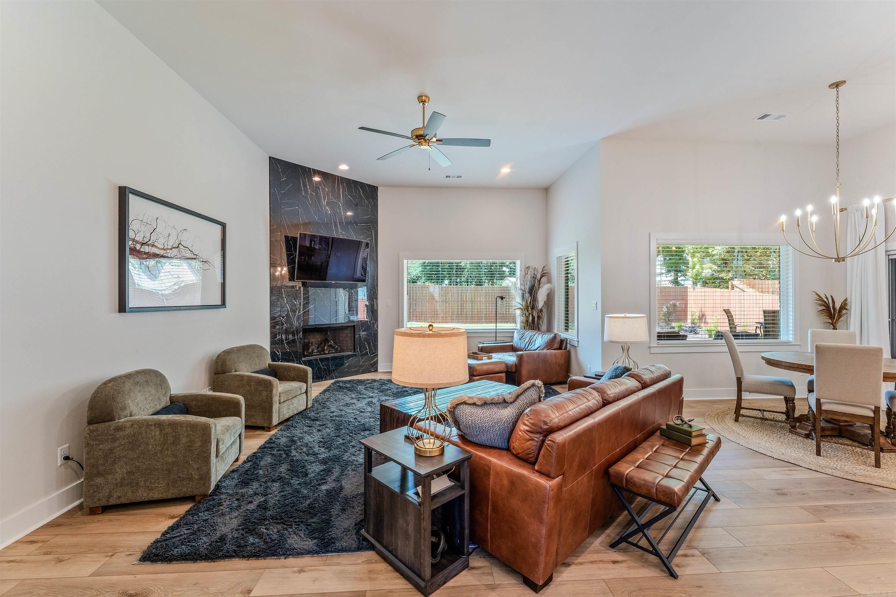 6037 Coral Ridge Drive Property Photo 15