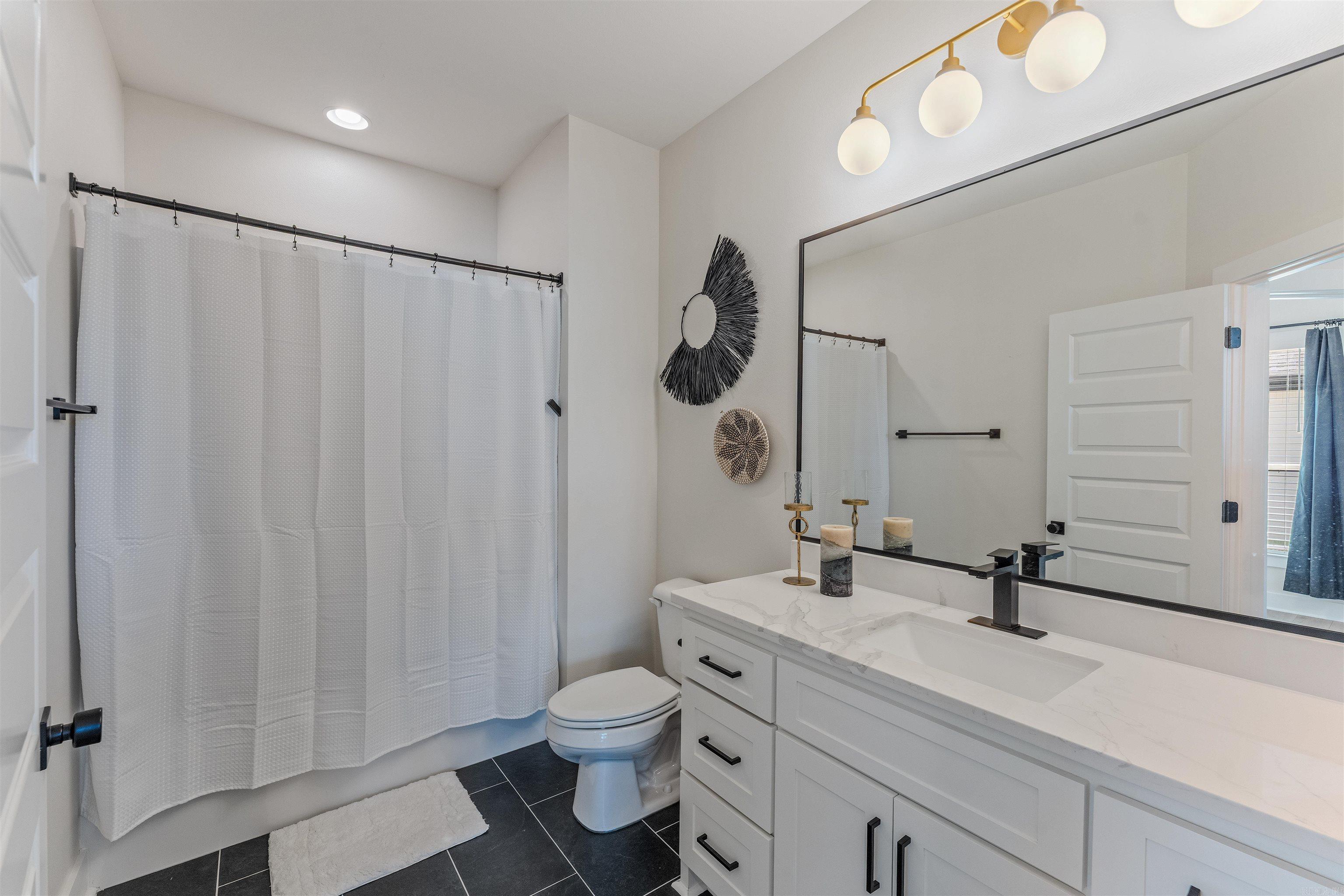 6037 Coral Ridge Drive Property Photo 33