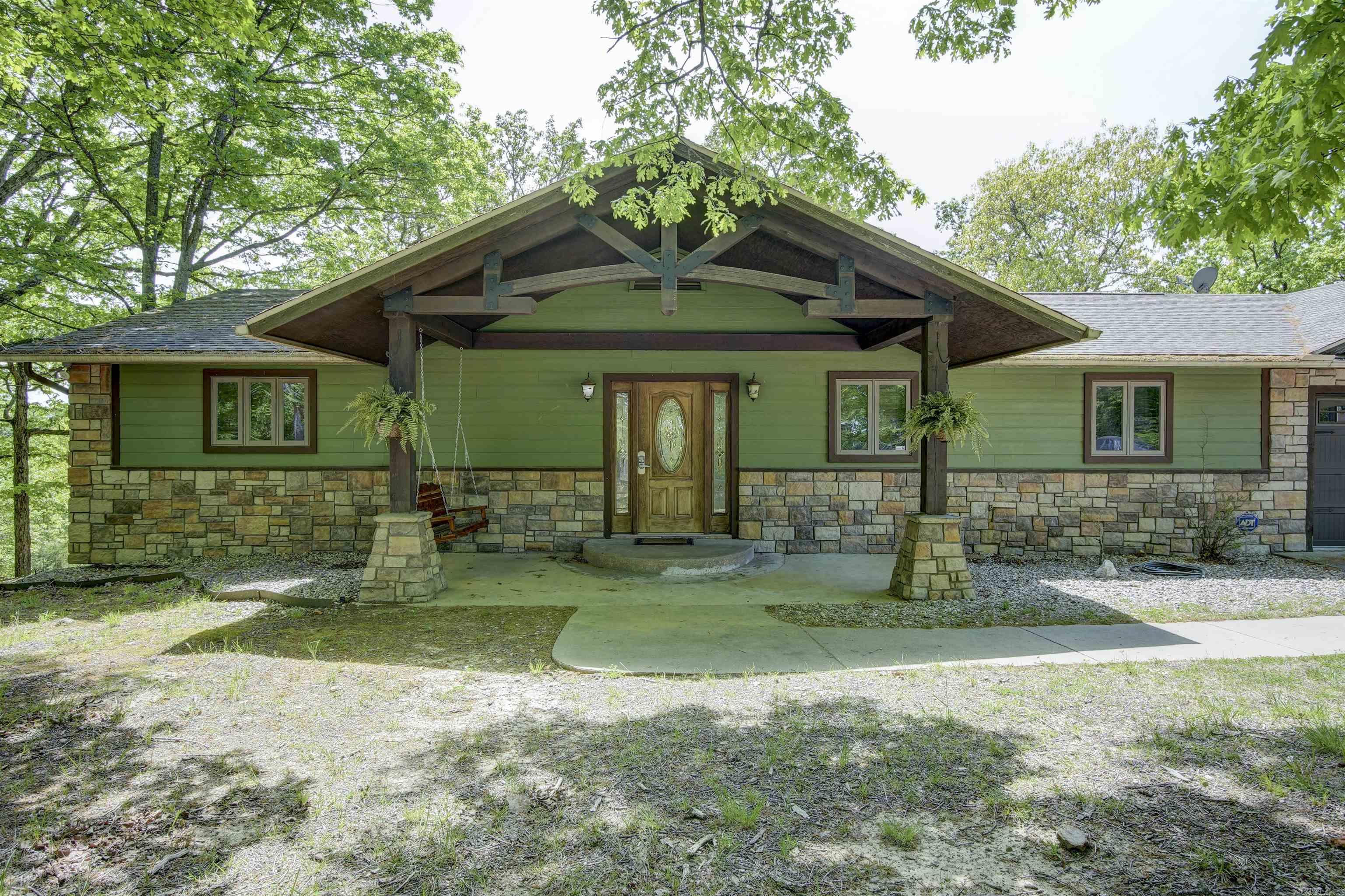 69 Jackson Ridge Property Photo 1
