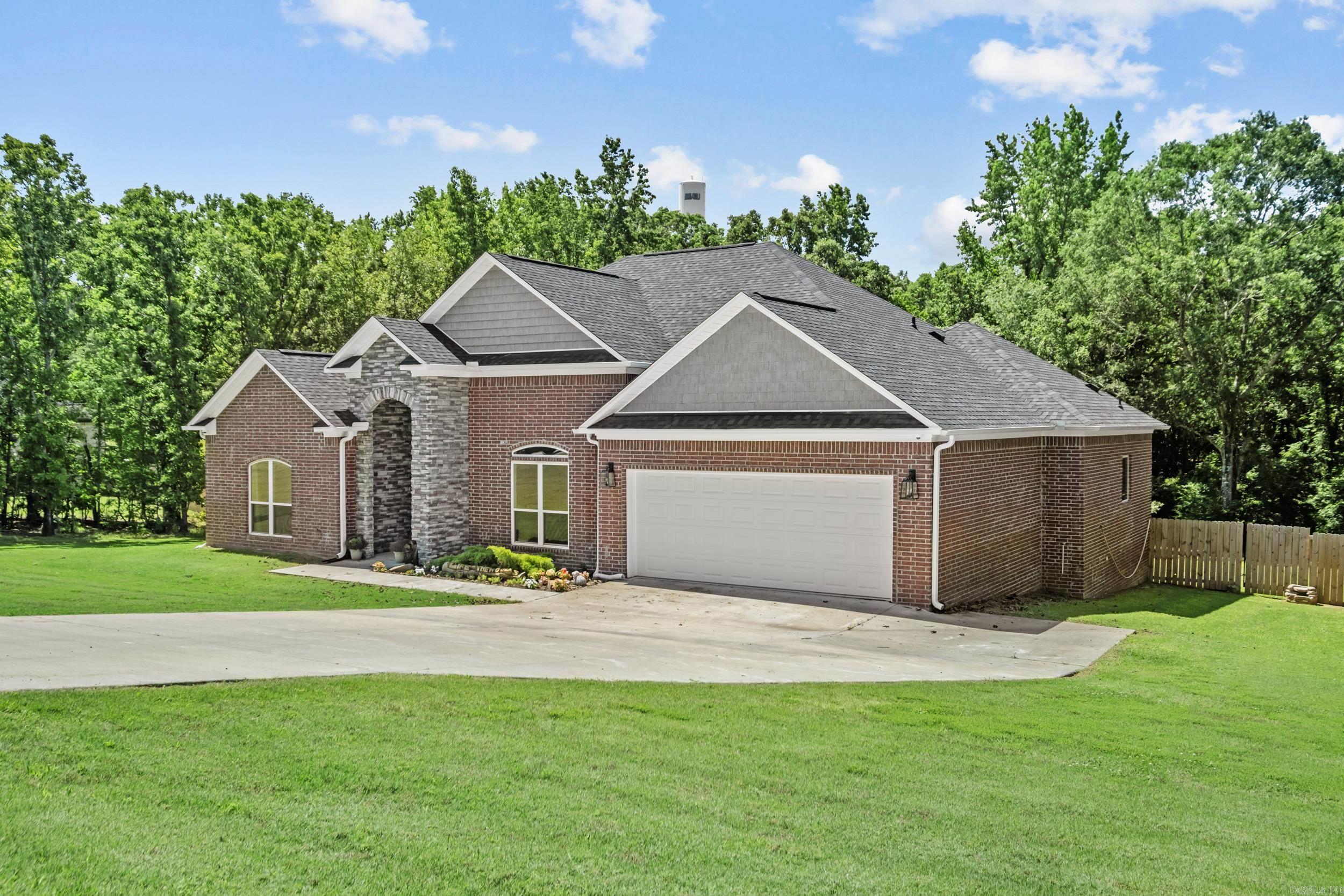 174 Mountain Ranch Boulevard Property Photo 3