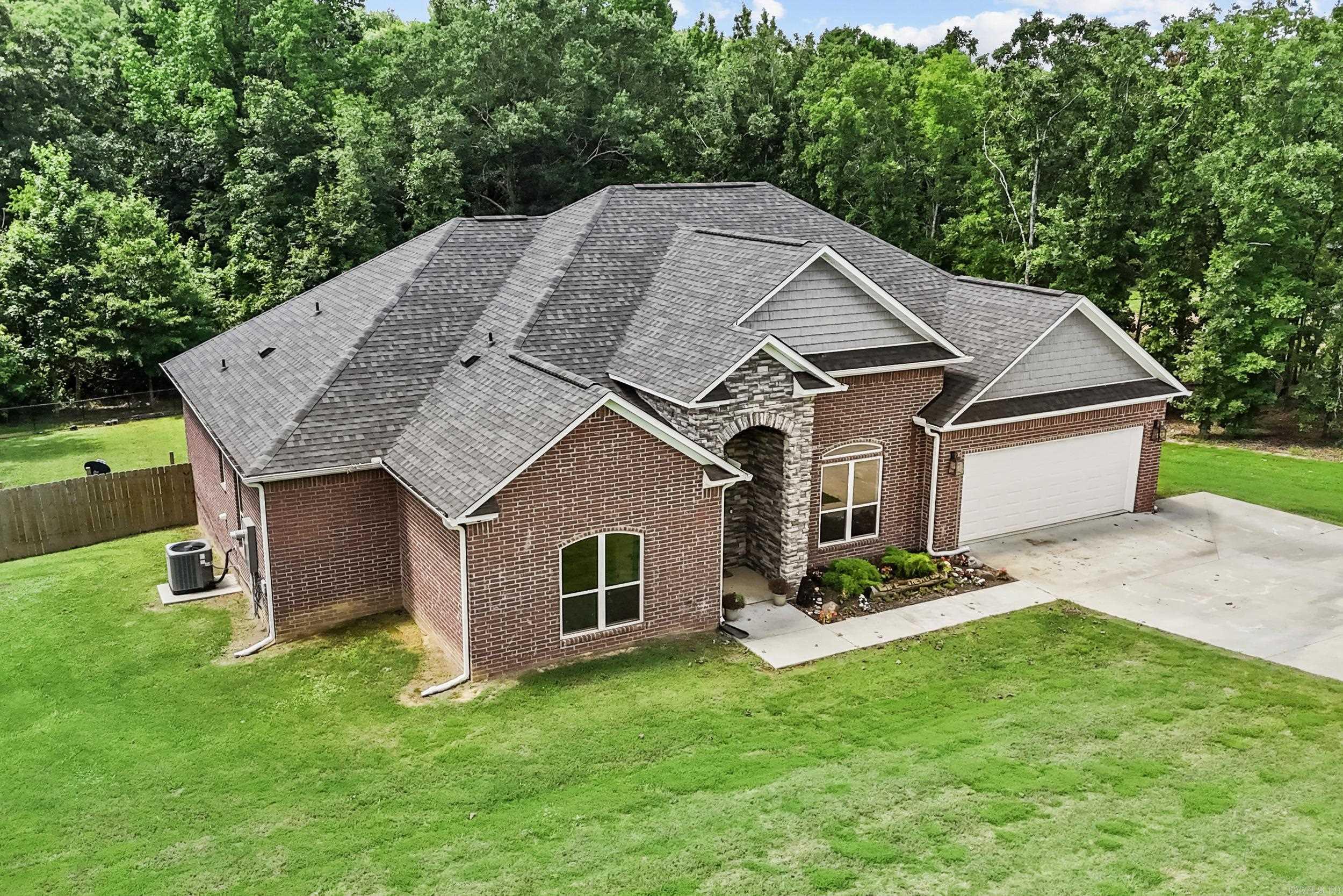 174 Mountain Ranch Boulevard Property Photo 4