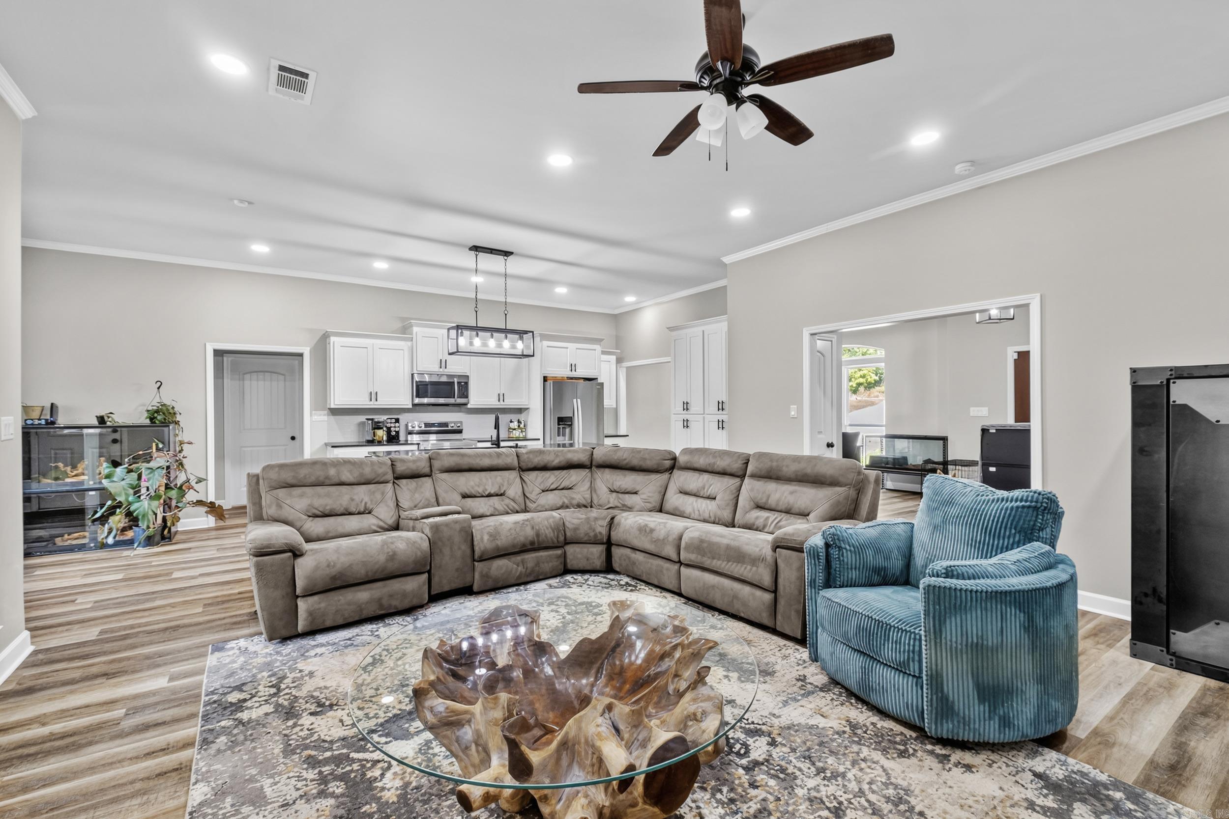174 Mountain Ranch Boulevard Property Photo 9
