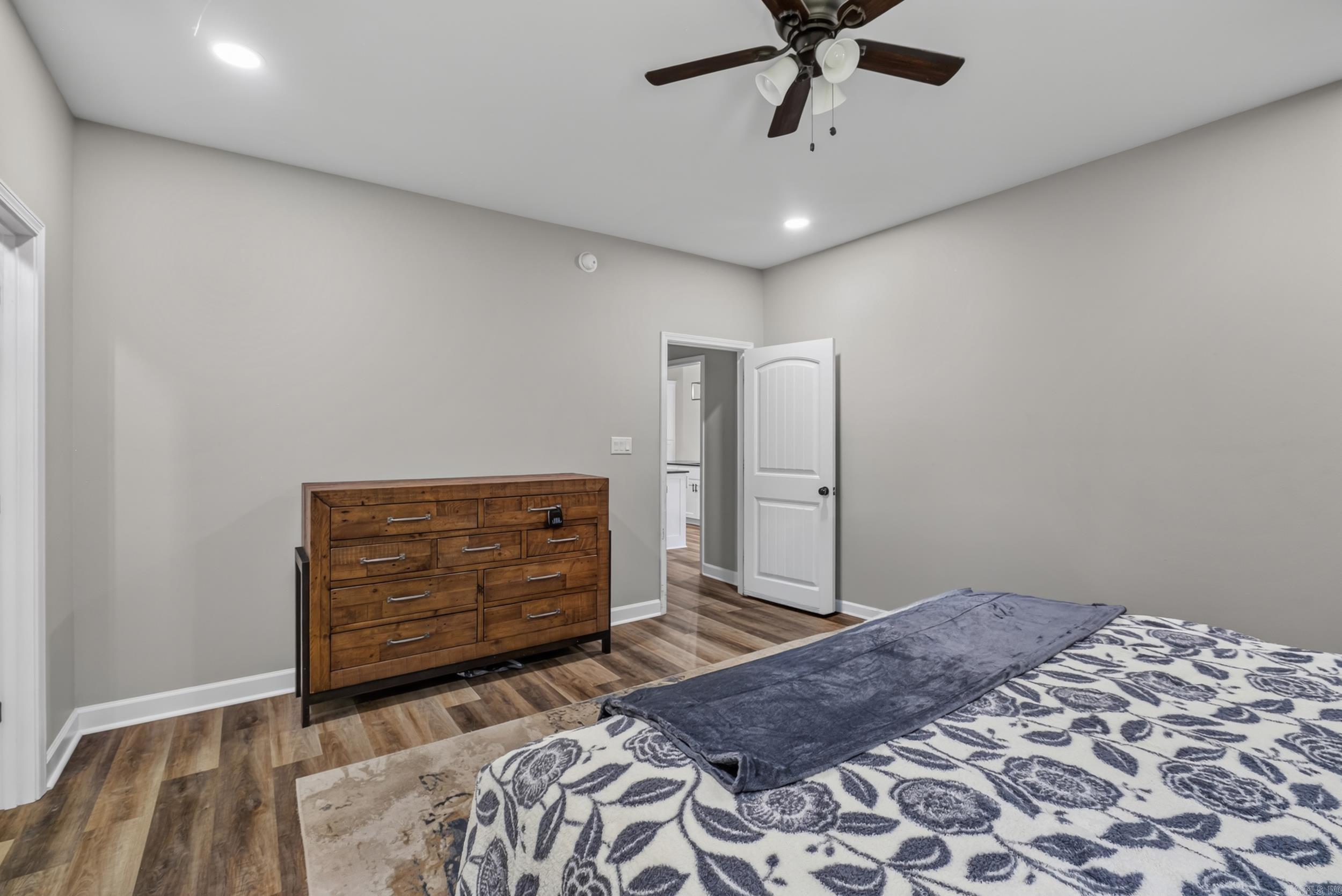 174 Mountain Ranch Boulevard Property Photo 18
