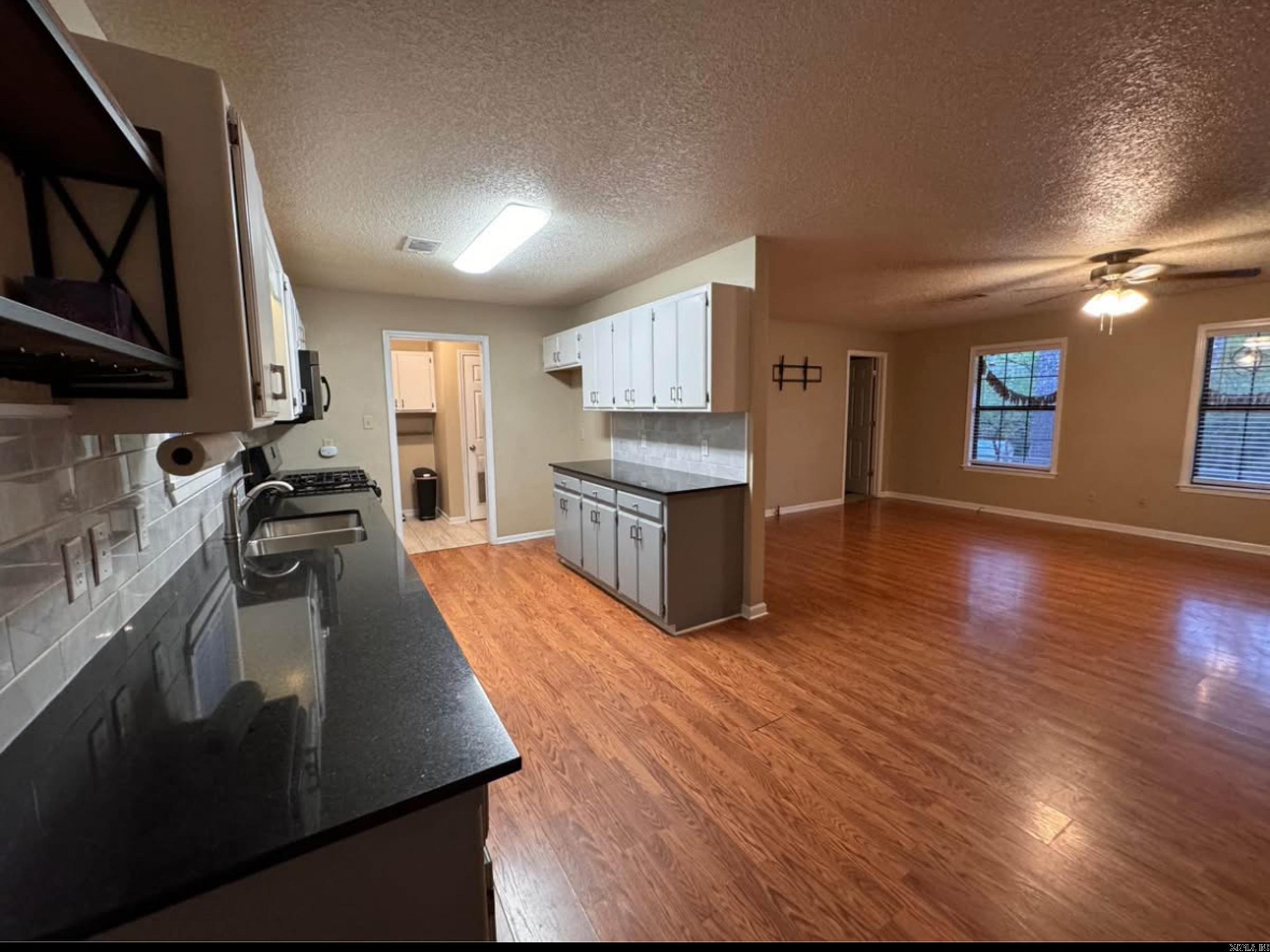 681 Amity Road Property Photo 4