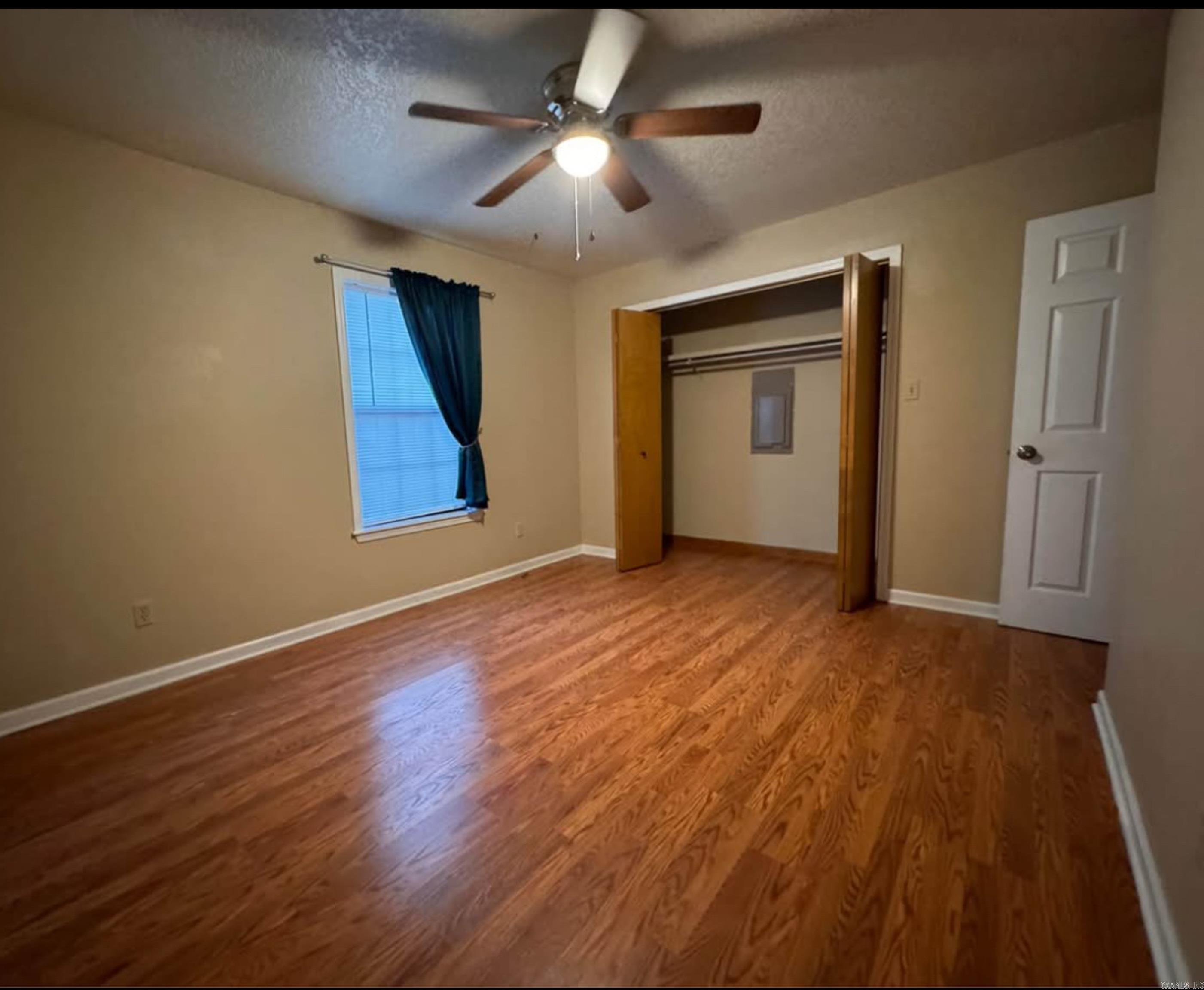 681 Amity Road Property Photo 12