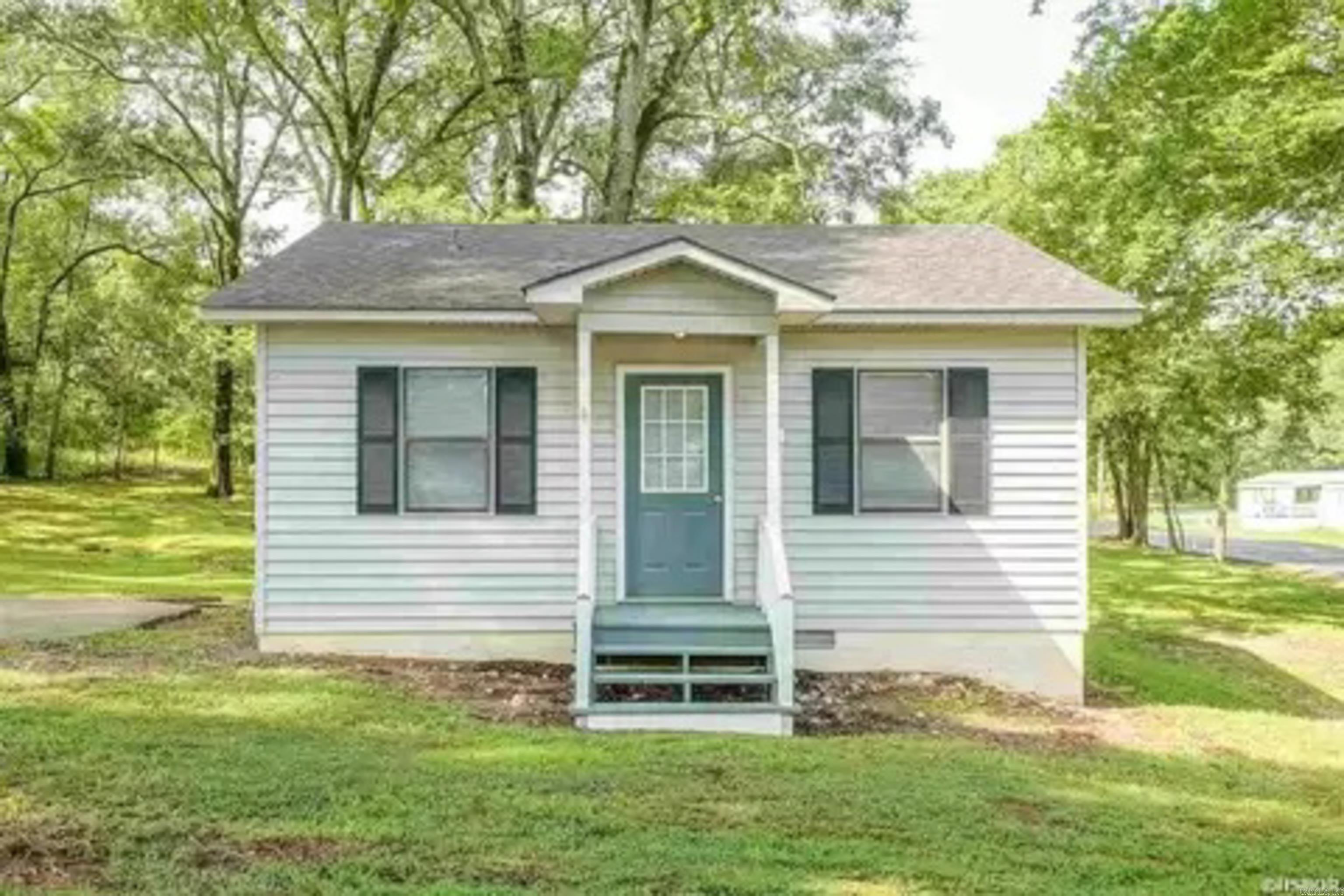 681 Amity Road Property Photo 23