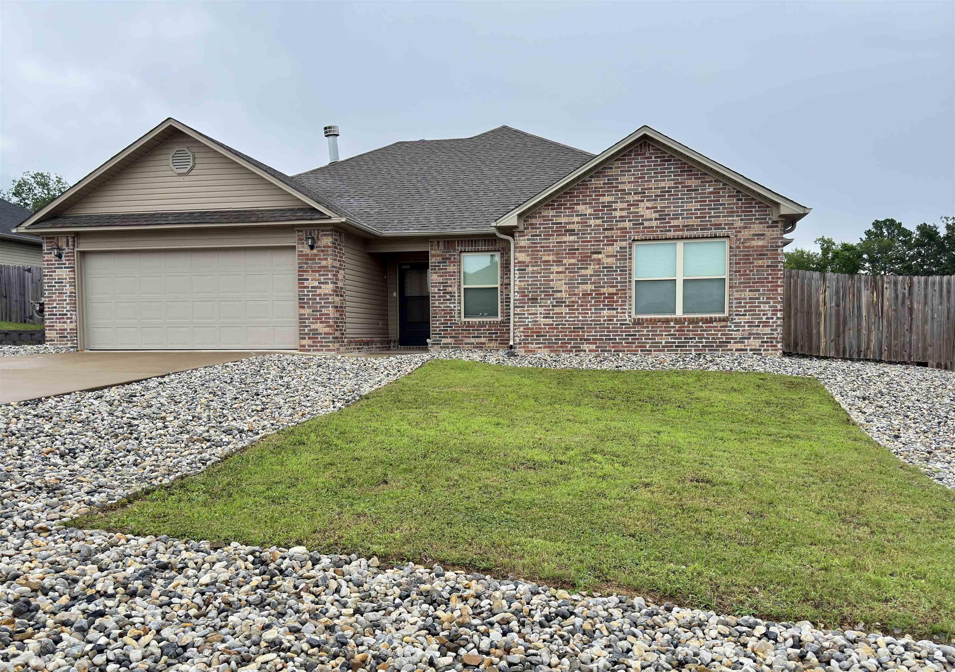 210 Hillshire Loop Property Photo 2