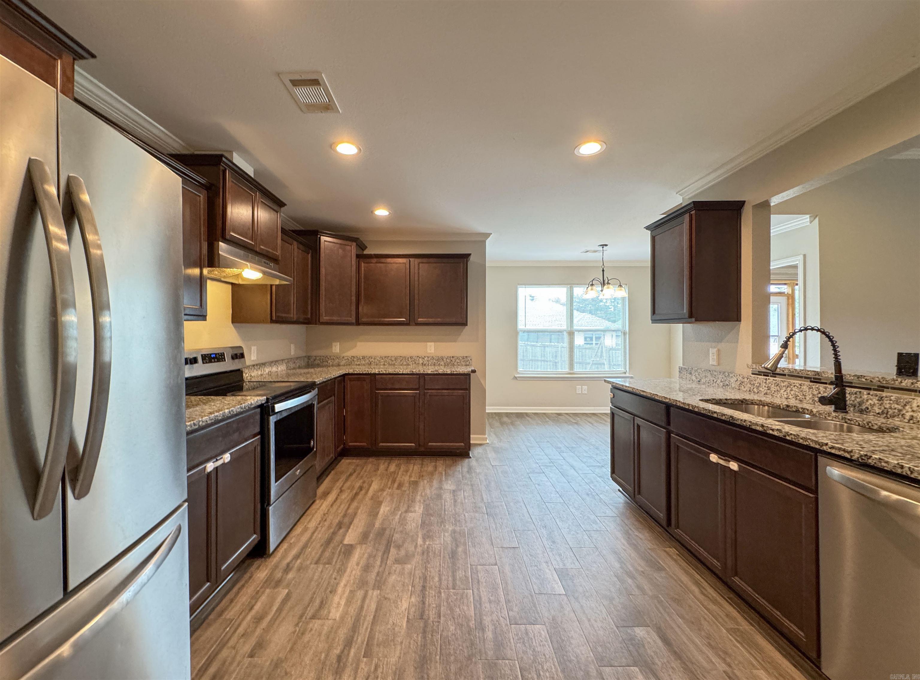 210 Hillshire Loop Property Photo 10