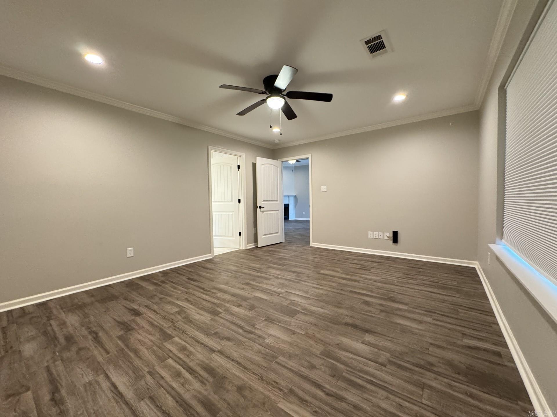 210 Hillshire Loop Property Photo 16