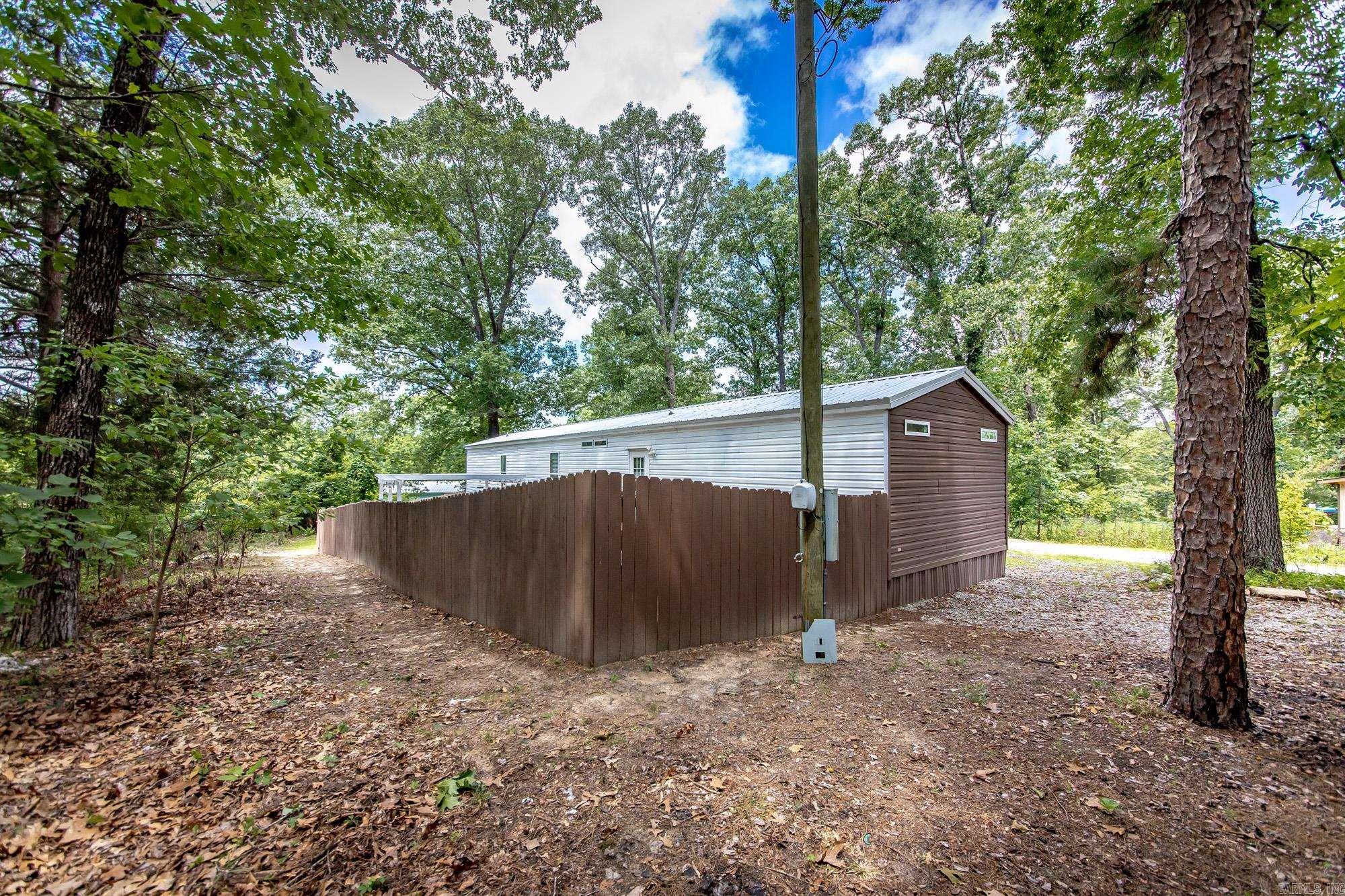 19928 Sally Circle Property Photo 22