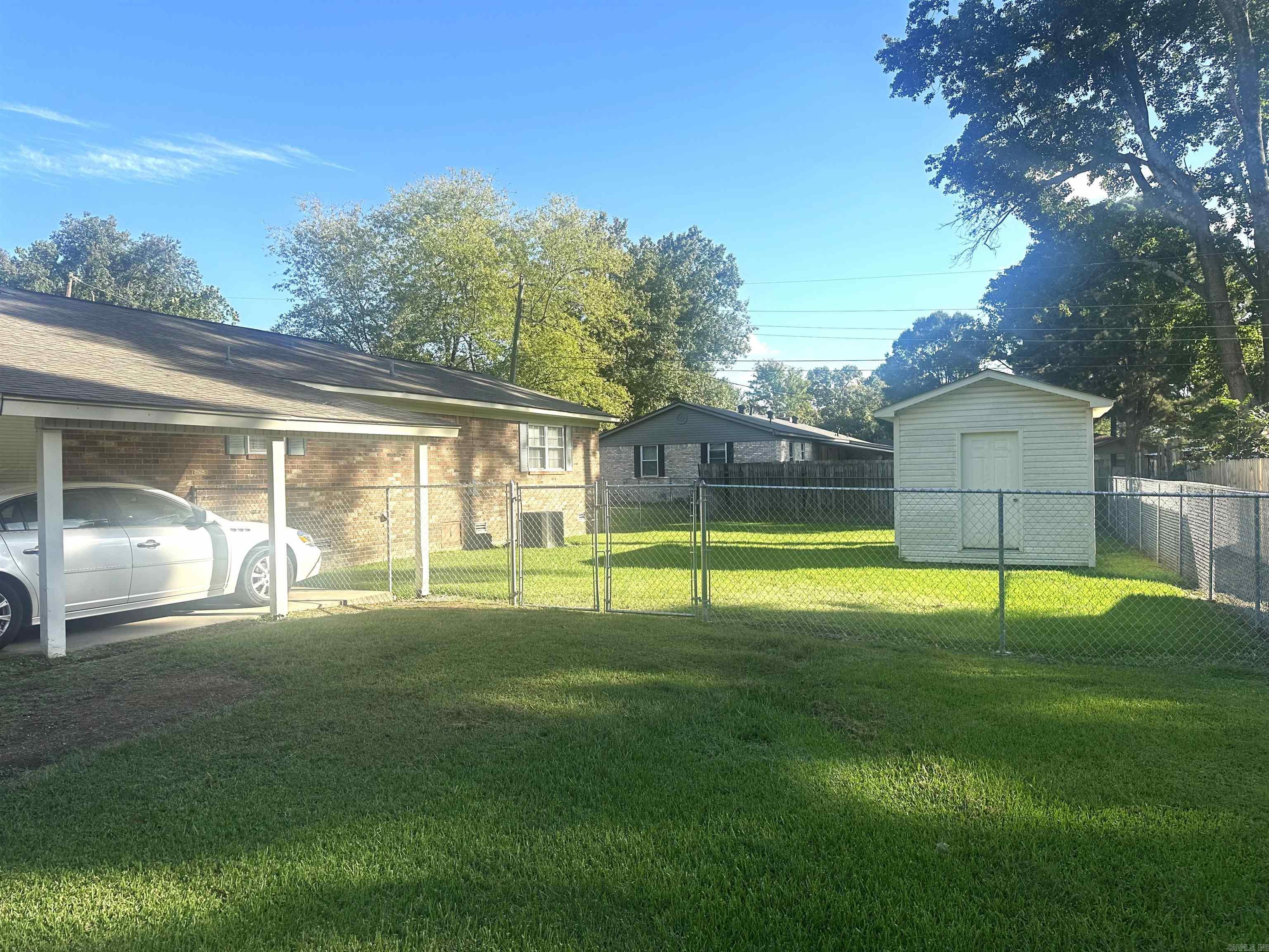 303 N Lemon Street Property Photo 12