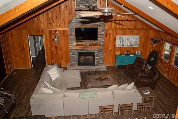 450 Sandy Trail Property Photo 12