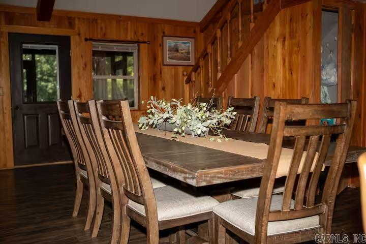 450 Sandy Trail Property Photo 14