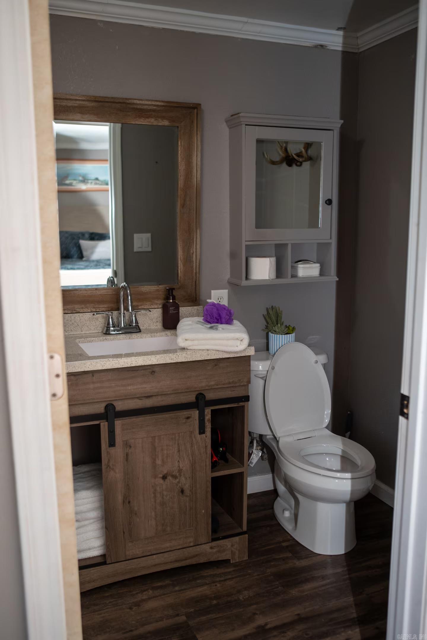 450 Sandy Trail Property Photo 18