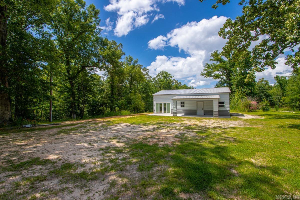 4504 Duncan Road Property Photo 2