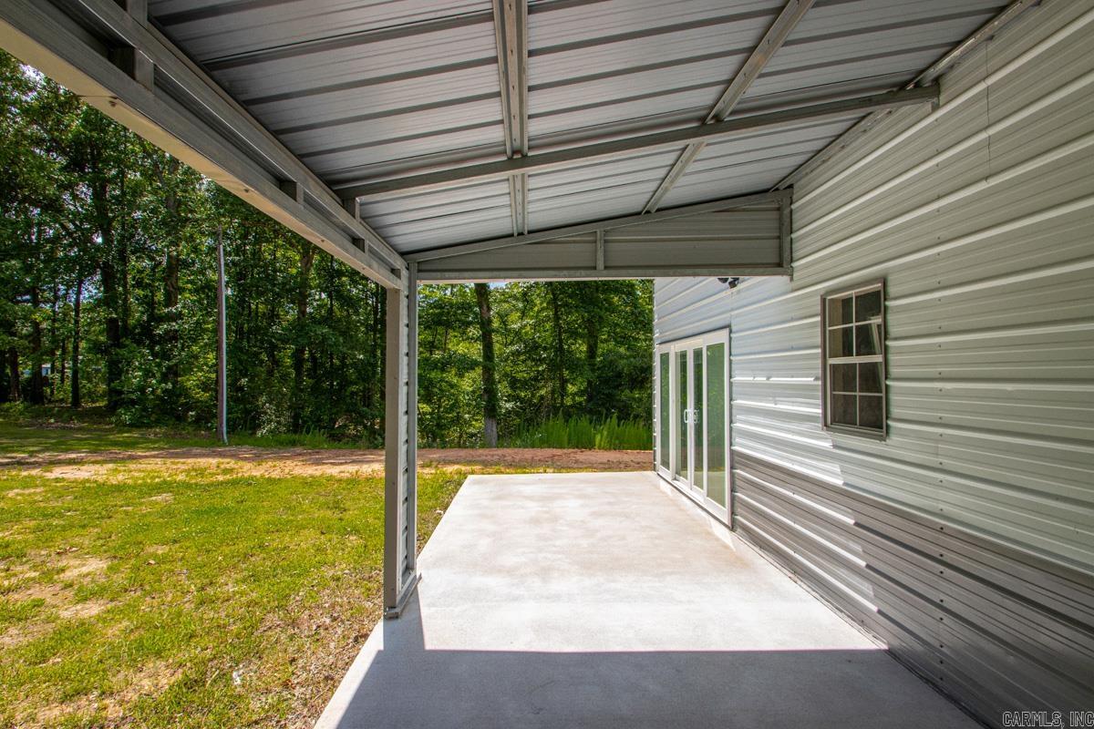 4504 Duncan Road Property Photo 3